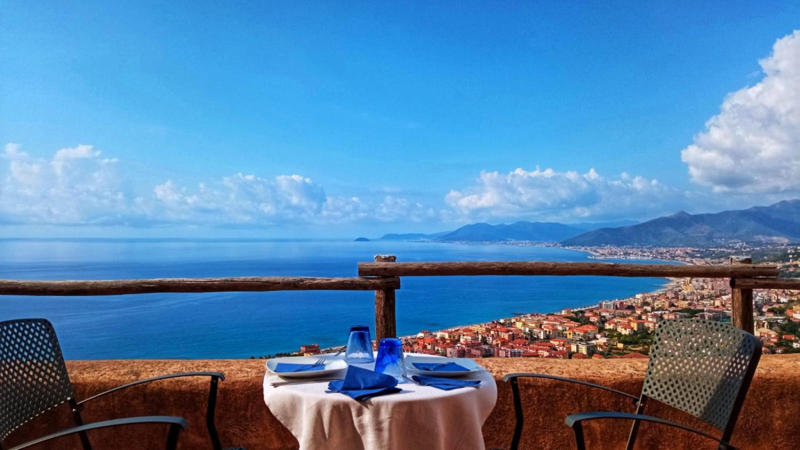 Blu Oltremare
