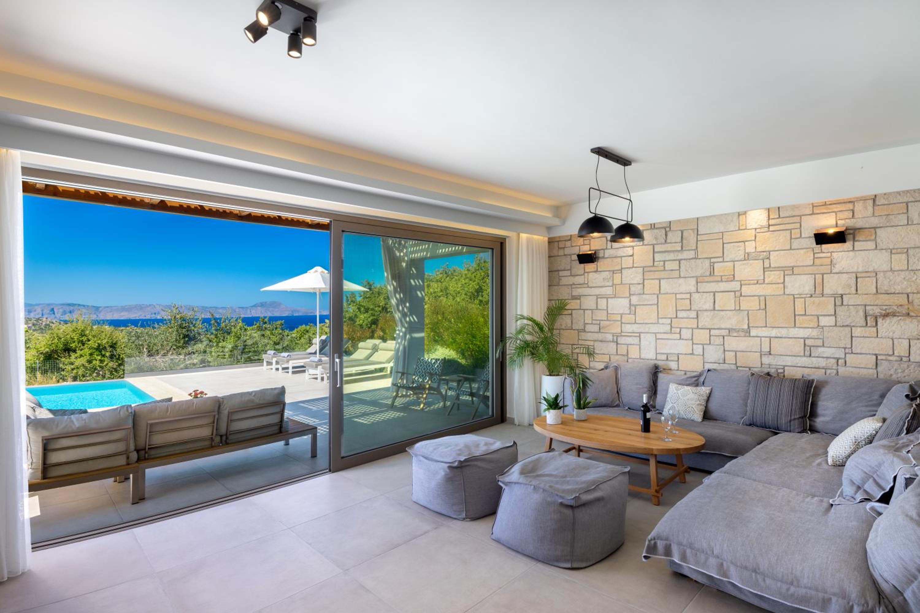 Photo 66