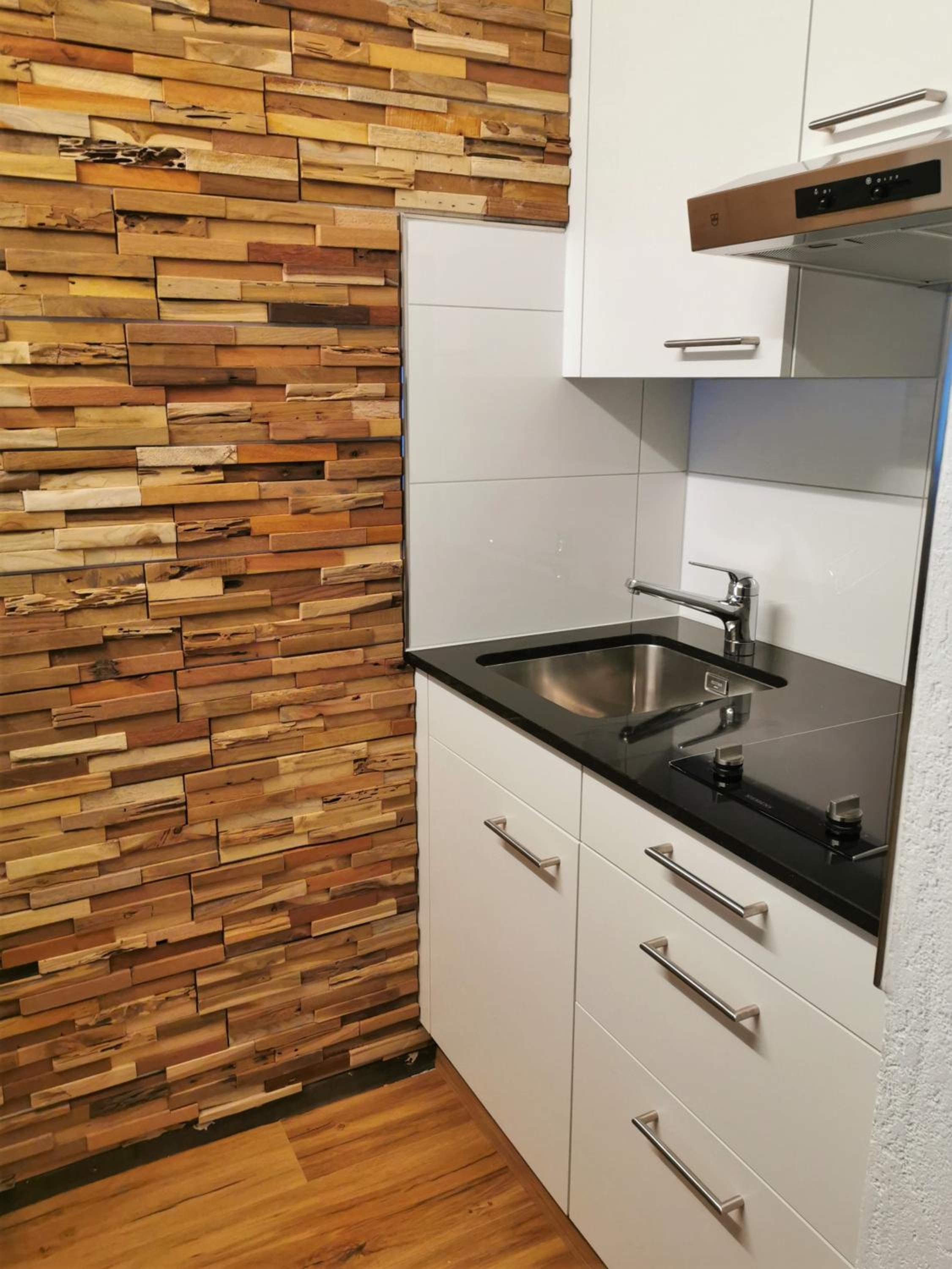 Modern renoviert mit Hallenbad + Fitness