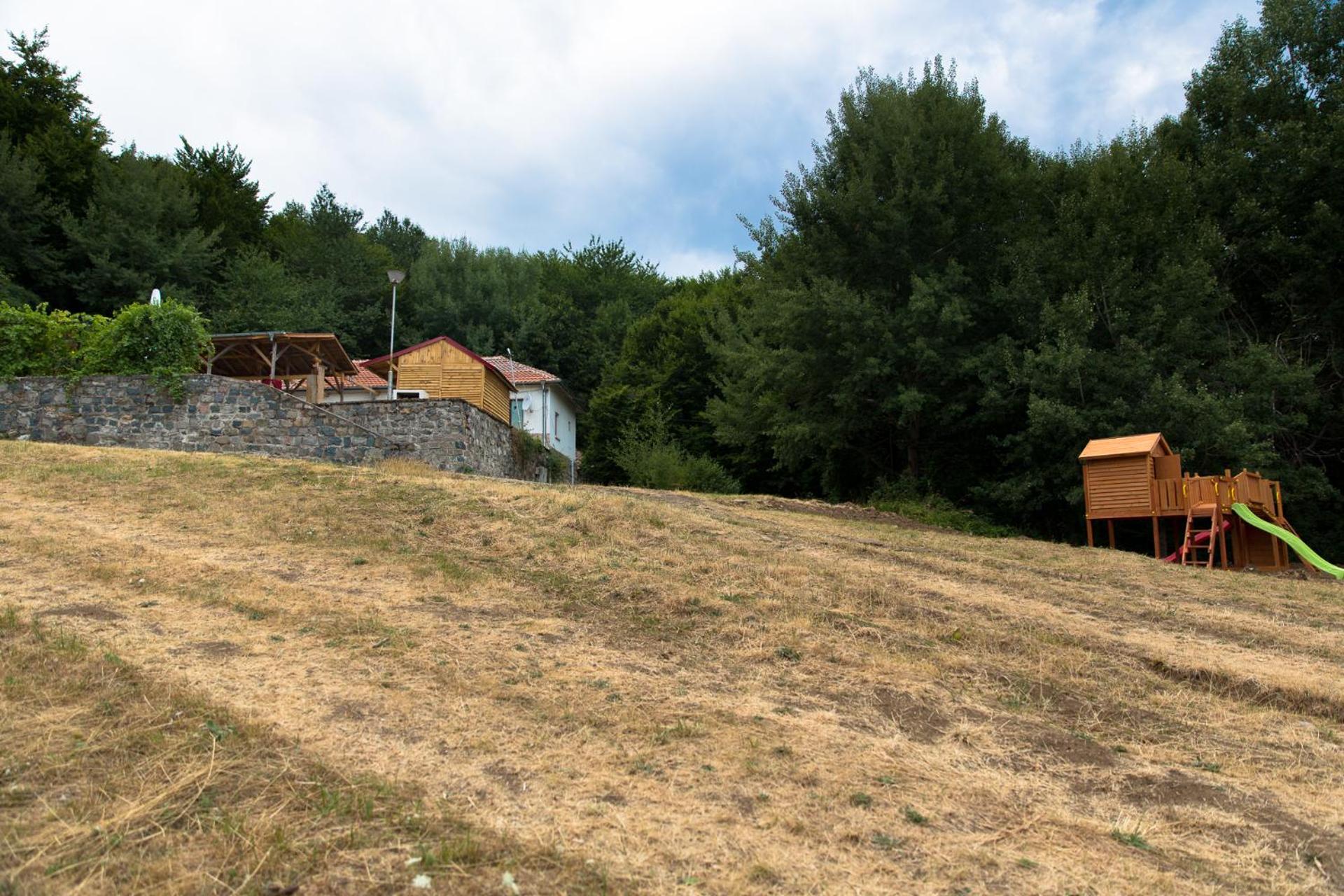 Bonsovi Poliani Hut