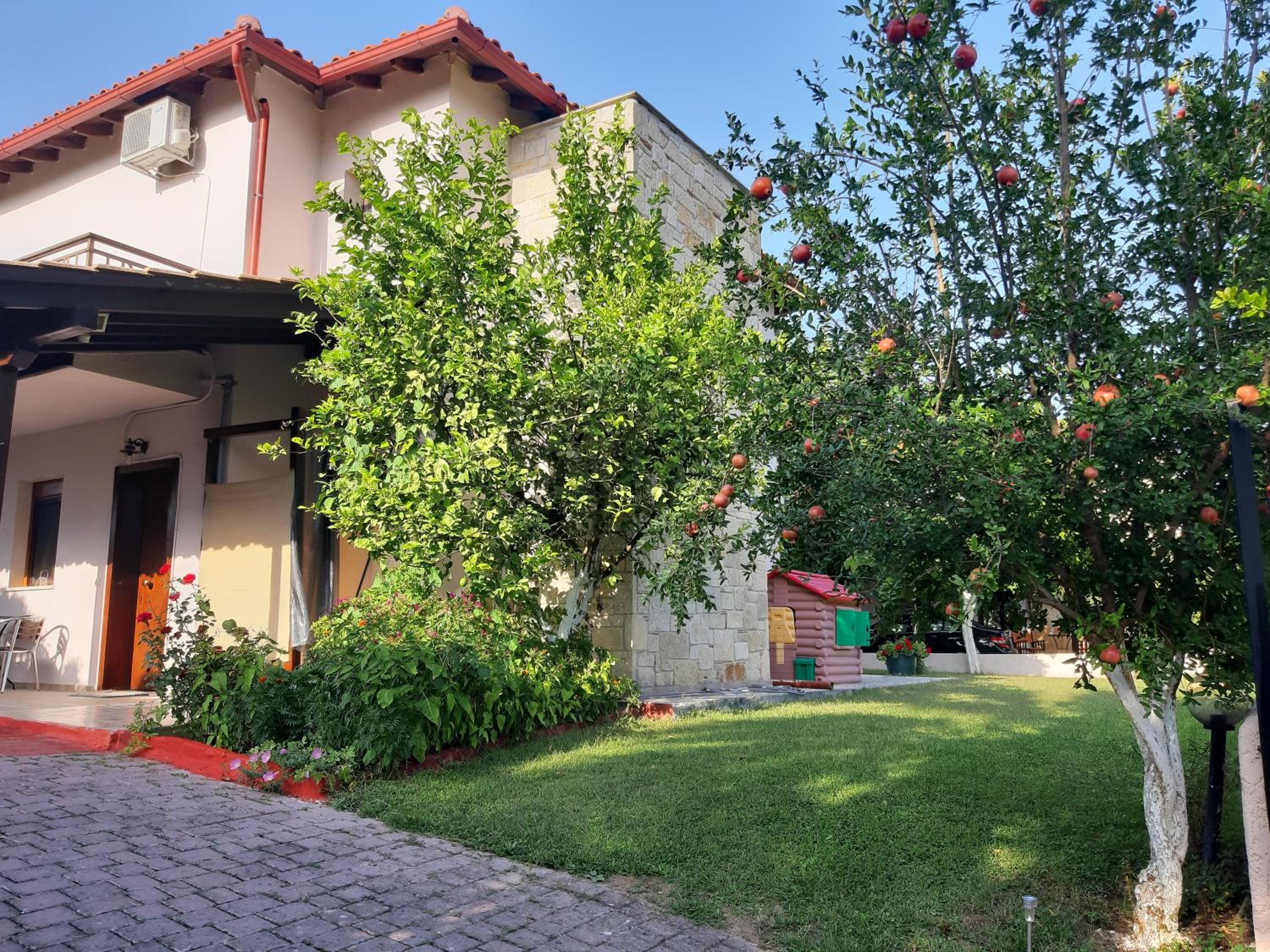 VILLA-DANOS view 4