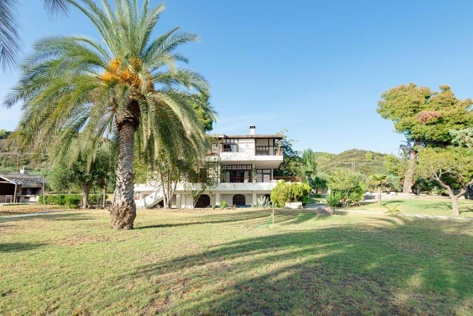 Malt Beachfront Villa