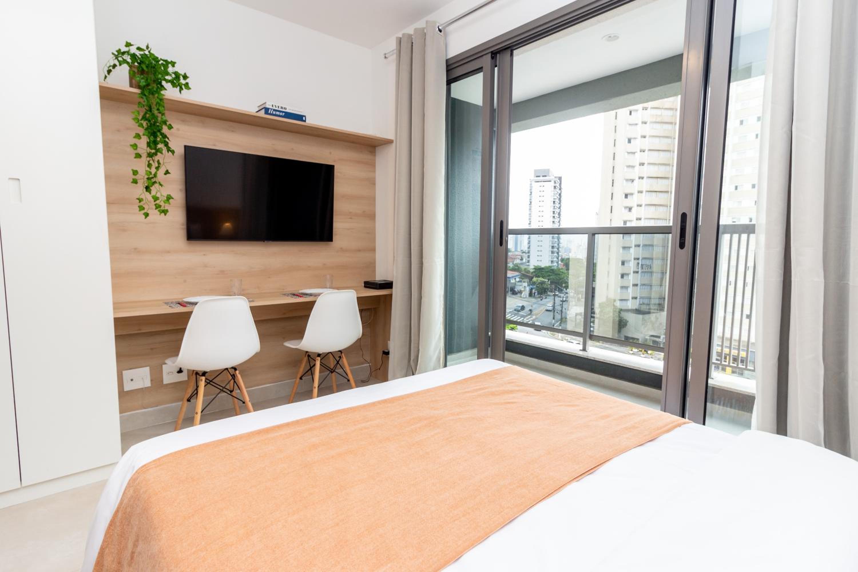 360 BW Vila Madalena view 5