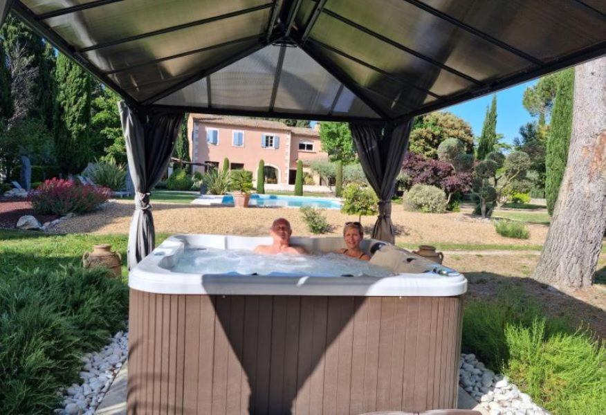 Le Clos des Cyprès Maison d'hôtes de charme & Diner Gourmet