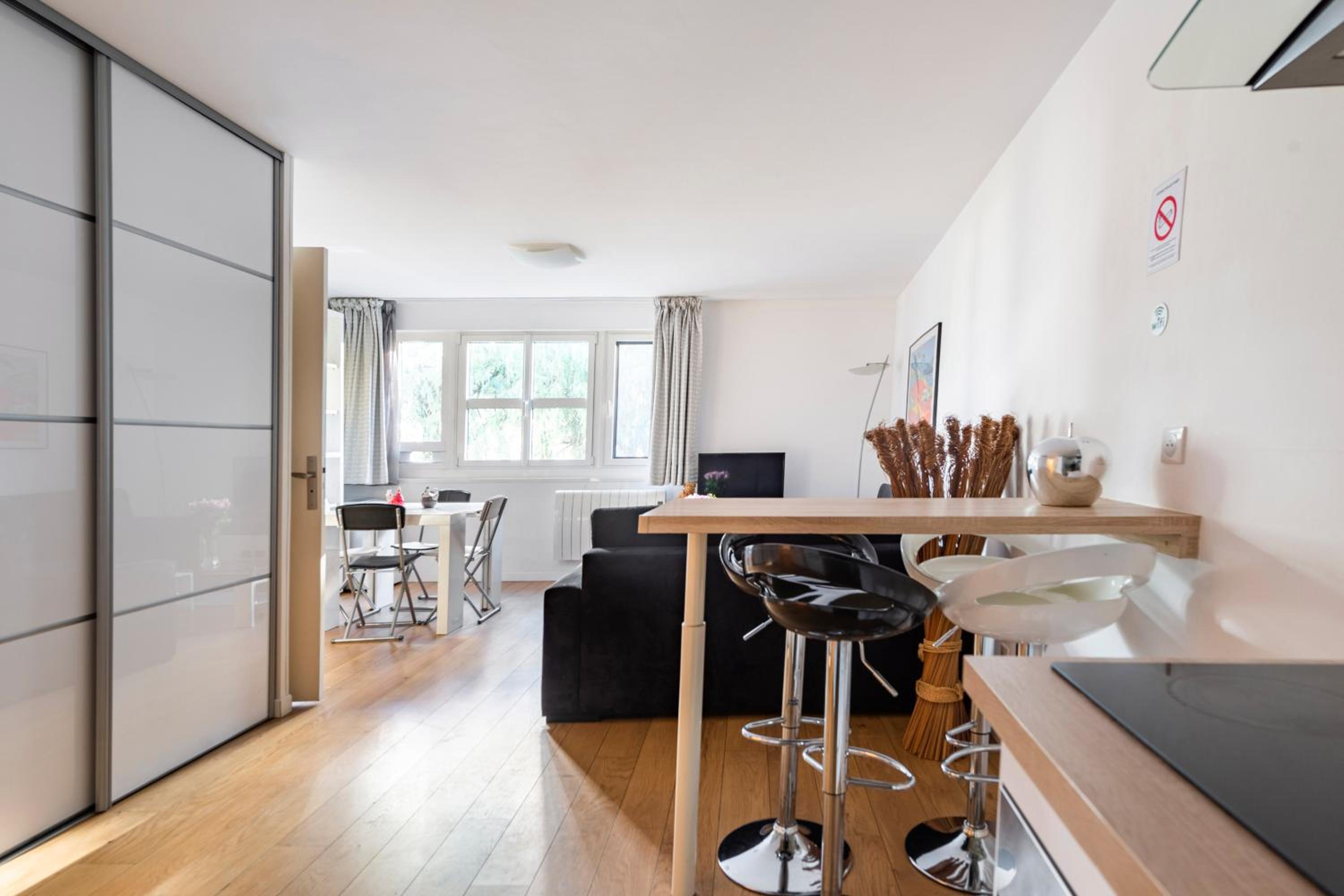 Nice Flat 5 min walking from the sea photo 4