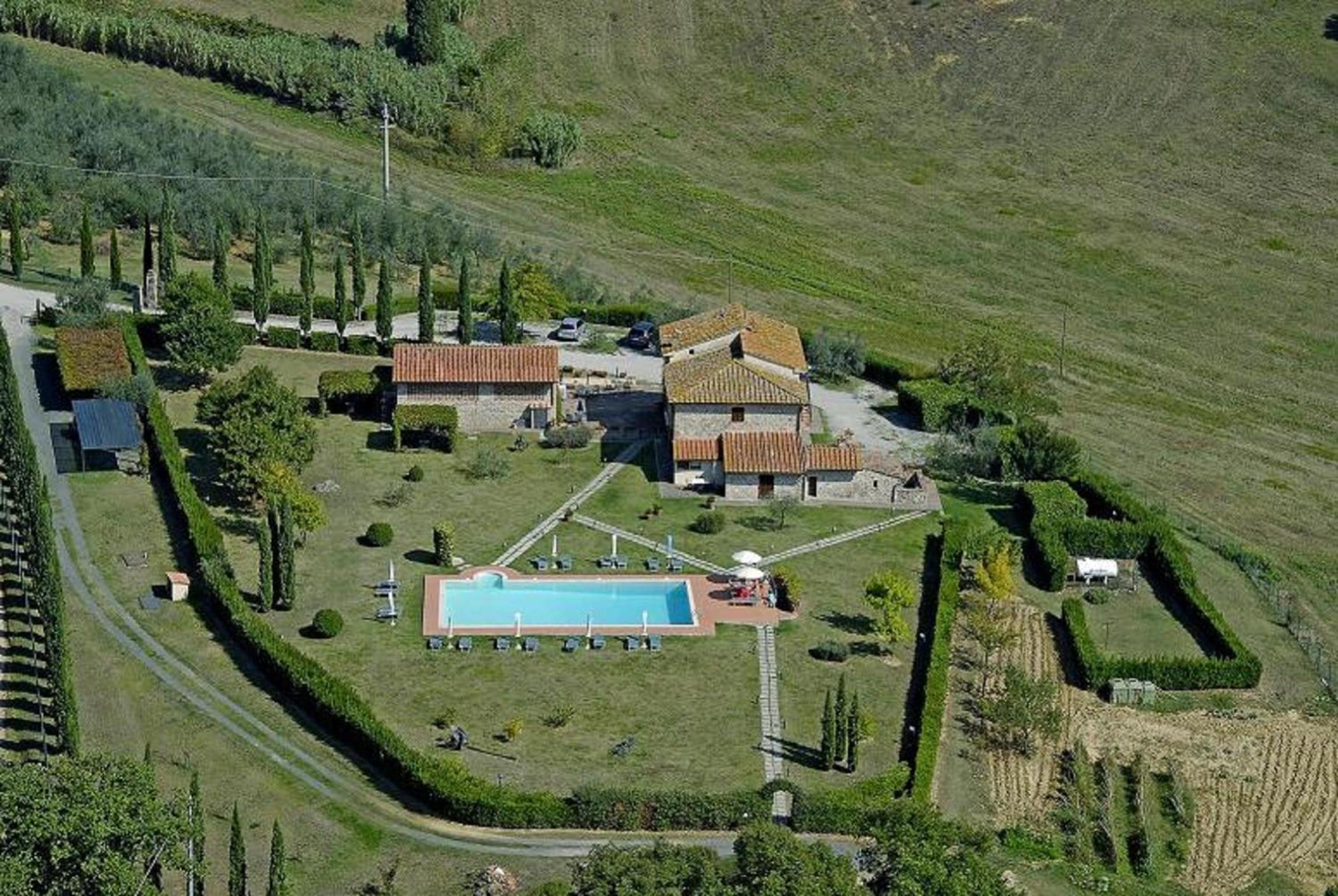 Podere Il Gioiello view 2
