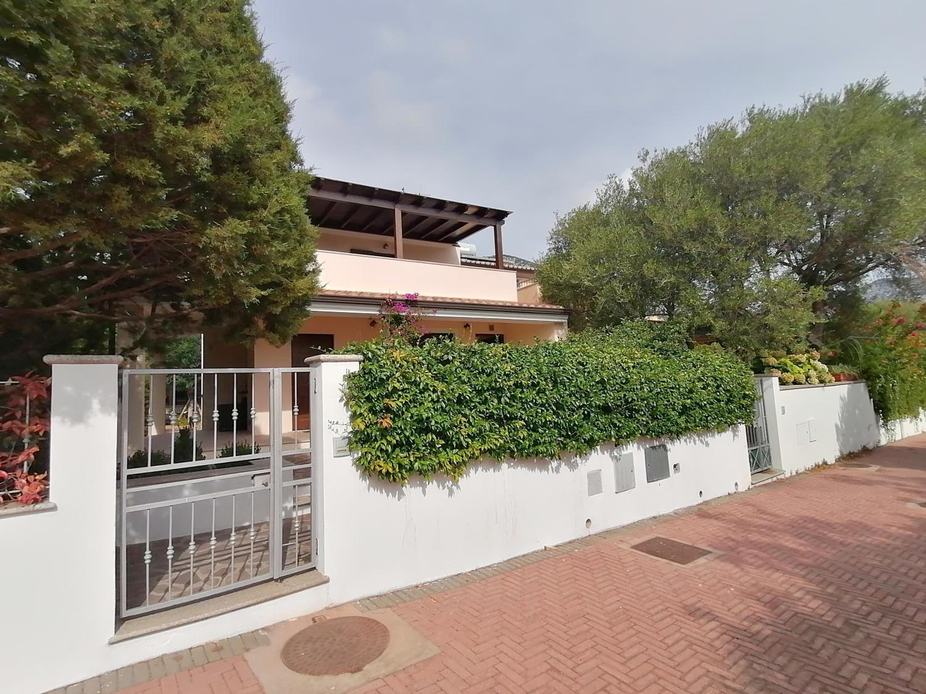Appartamenti Villa Rosa view 3