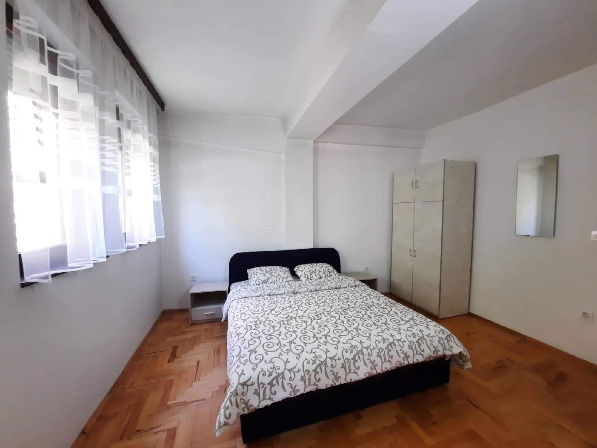 Zlate's Apartment