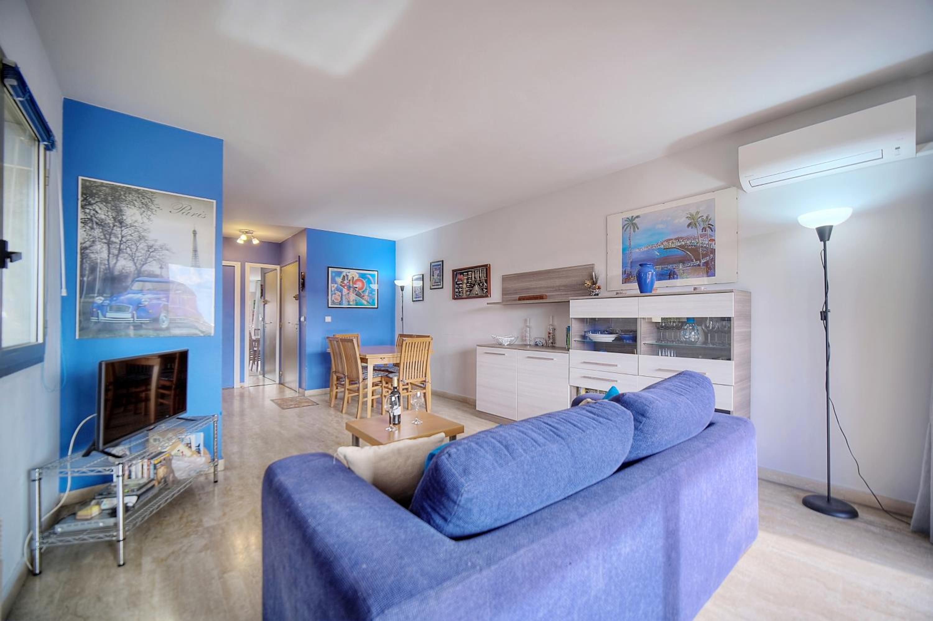 Very pleasant 2 rooms garage near the beaches