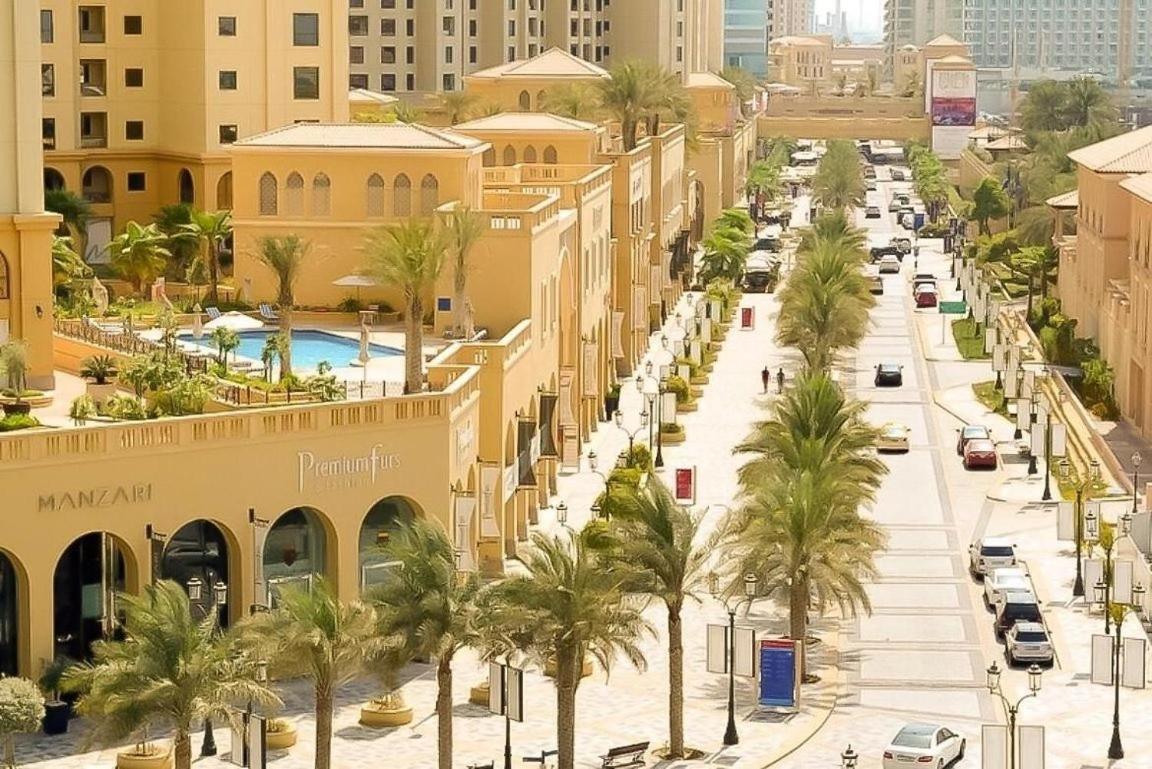 Royal Marina Inn