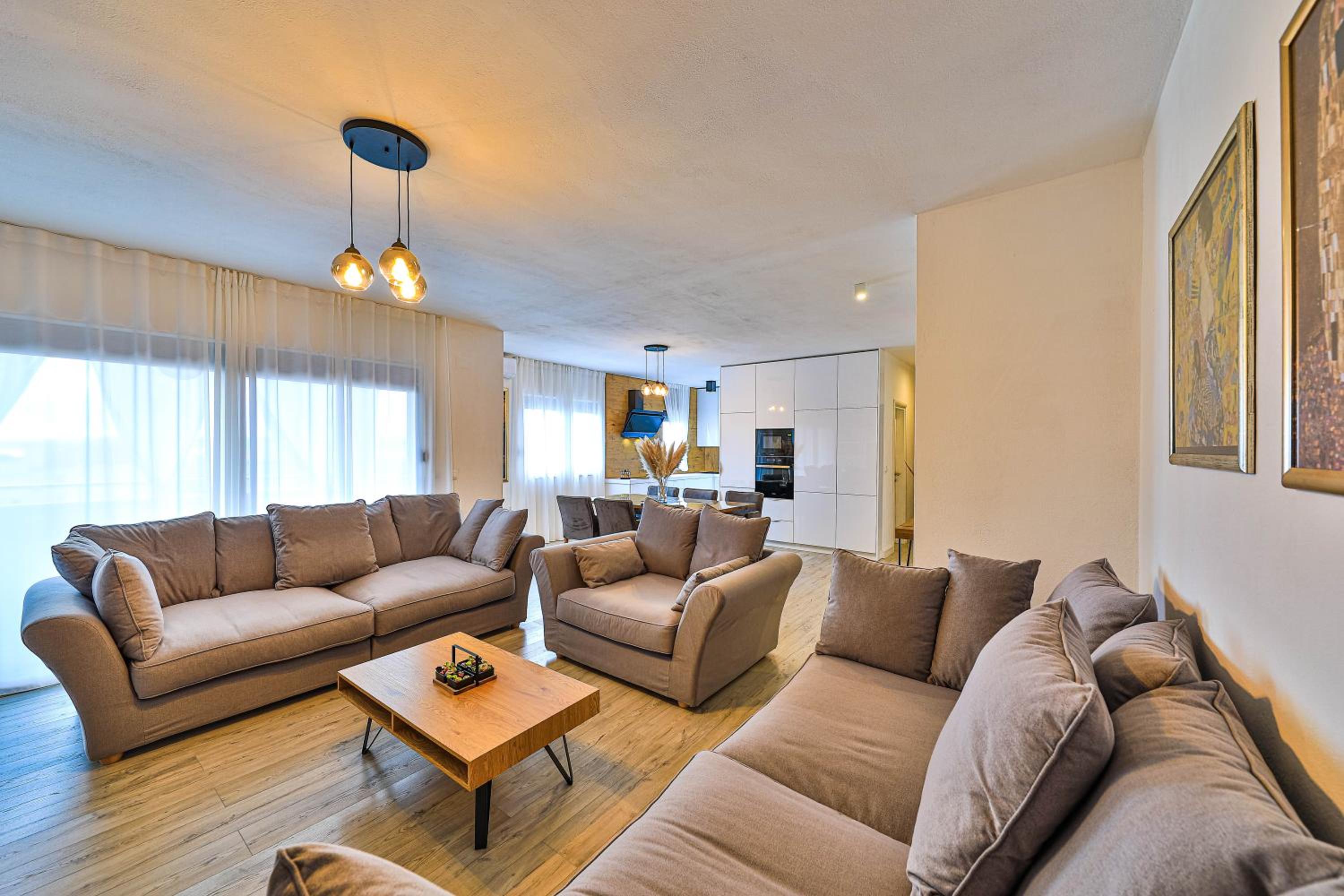 Villa IPM Luxury with private pool