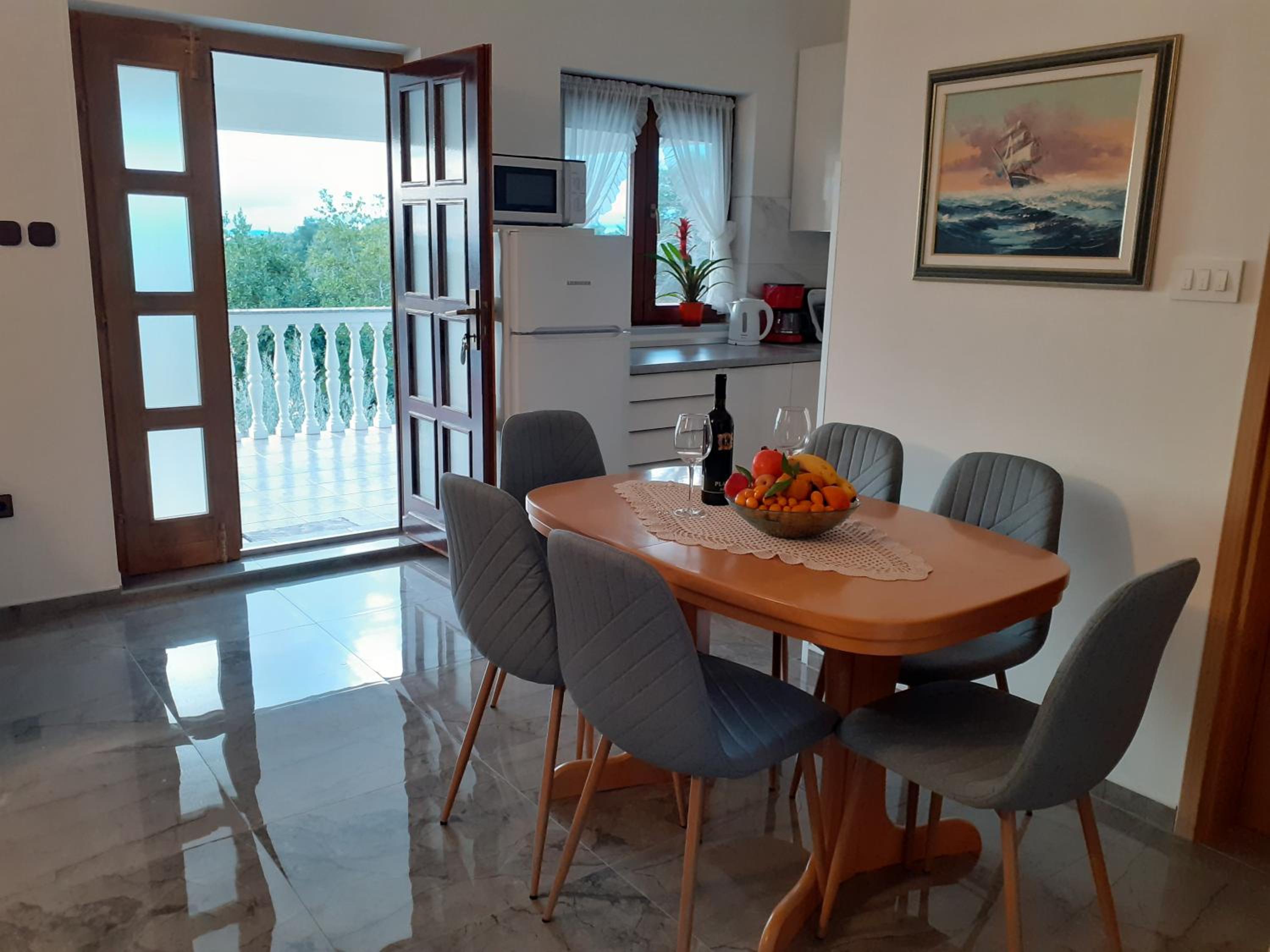 Apartments Lora