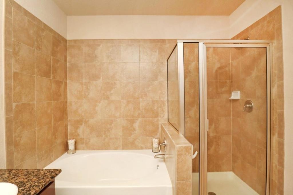 Villa Bella condo