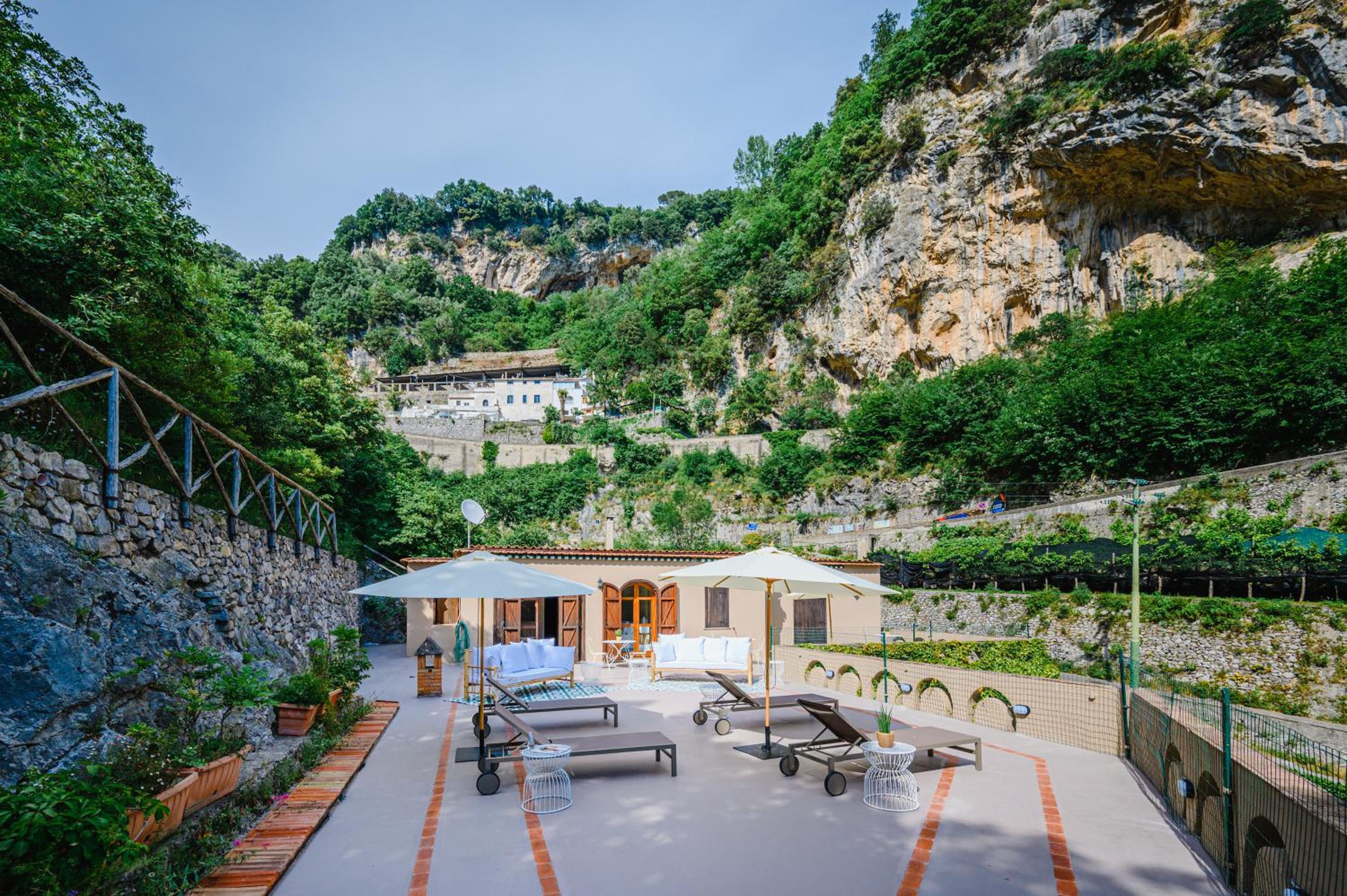 The Lemon Garden by Elite Villas view 2