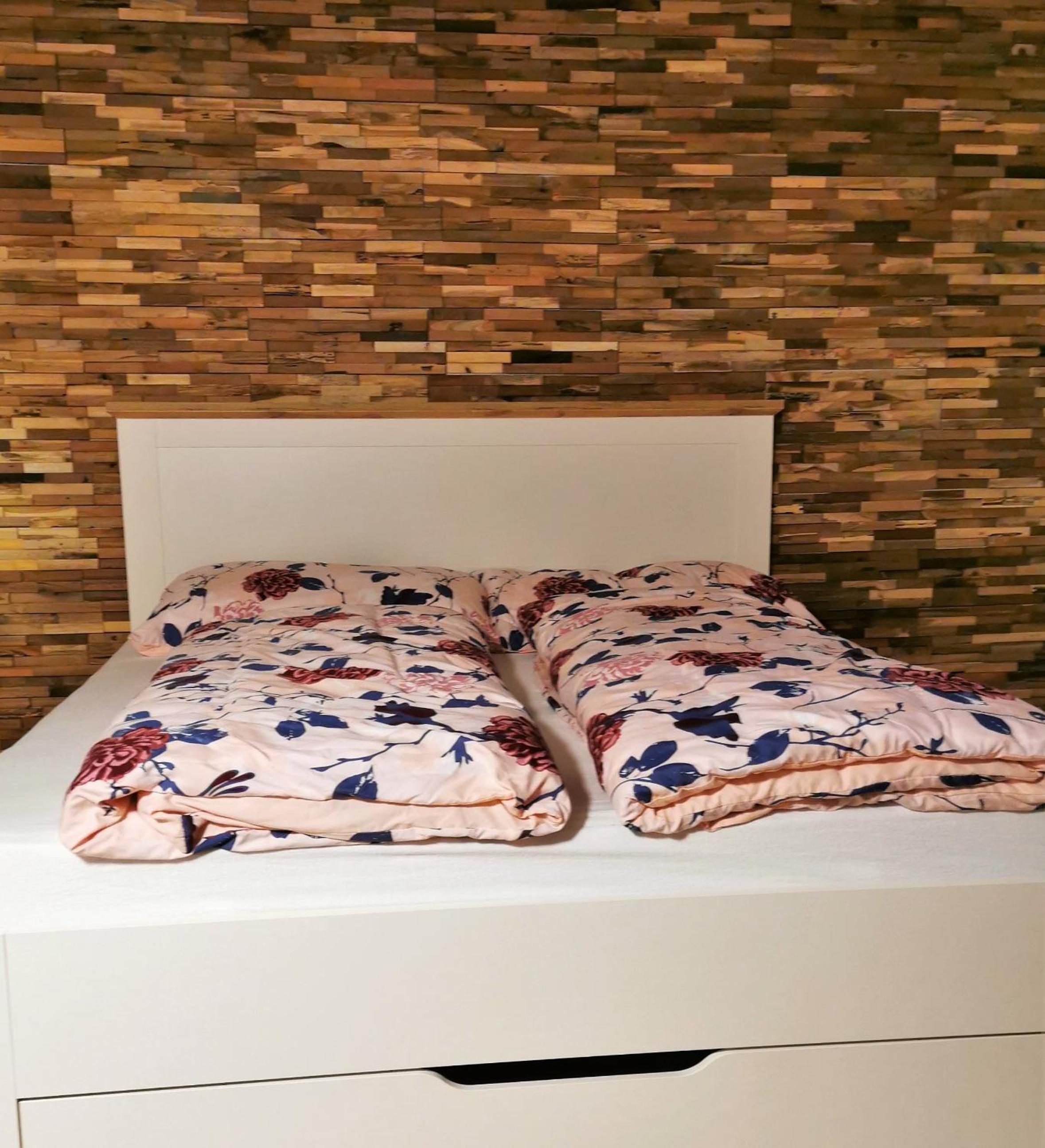 Modern renoviert mit Hallenbad + Fitness view 2
