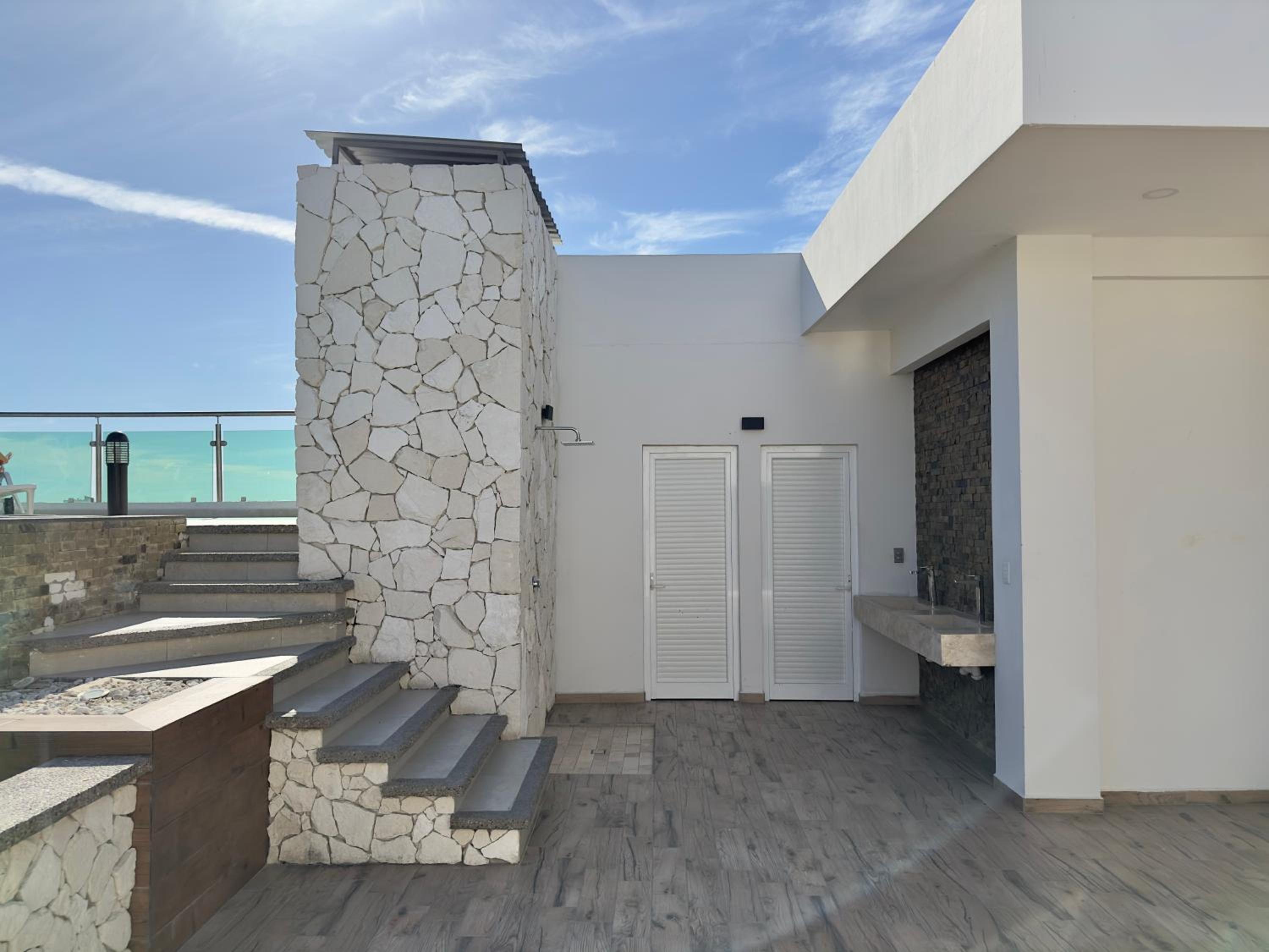 MATTHAY - Moderno Apartamento Cerca del Estadio Teodoro Mariscal y Playas