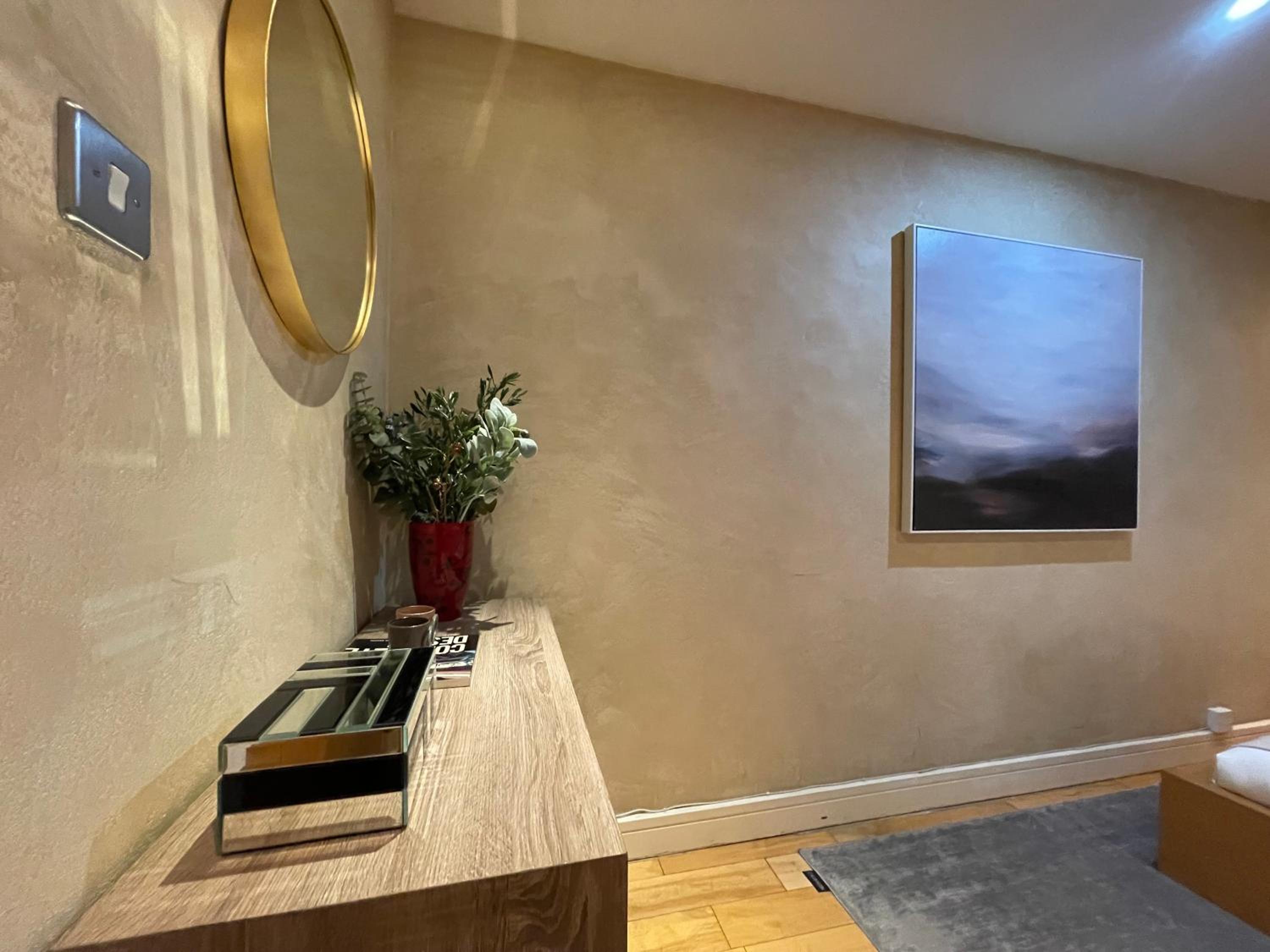 Stunning Westminster Apartment