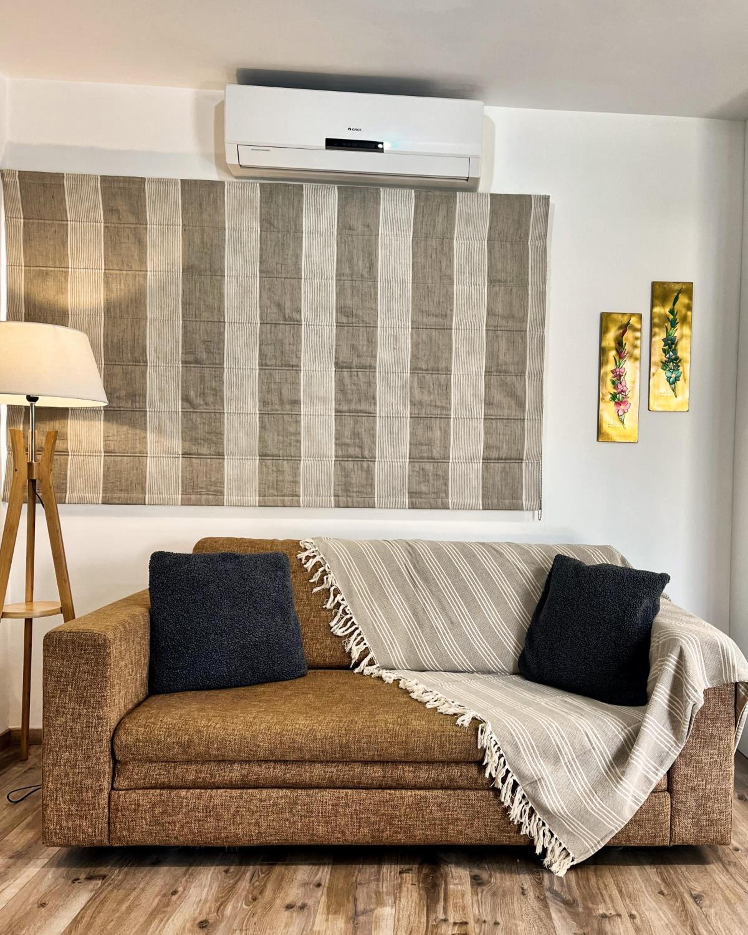 Silver Apartment