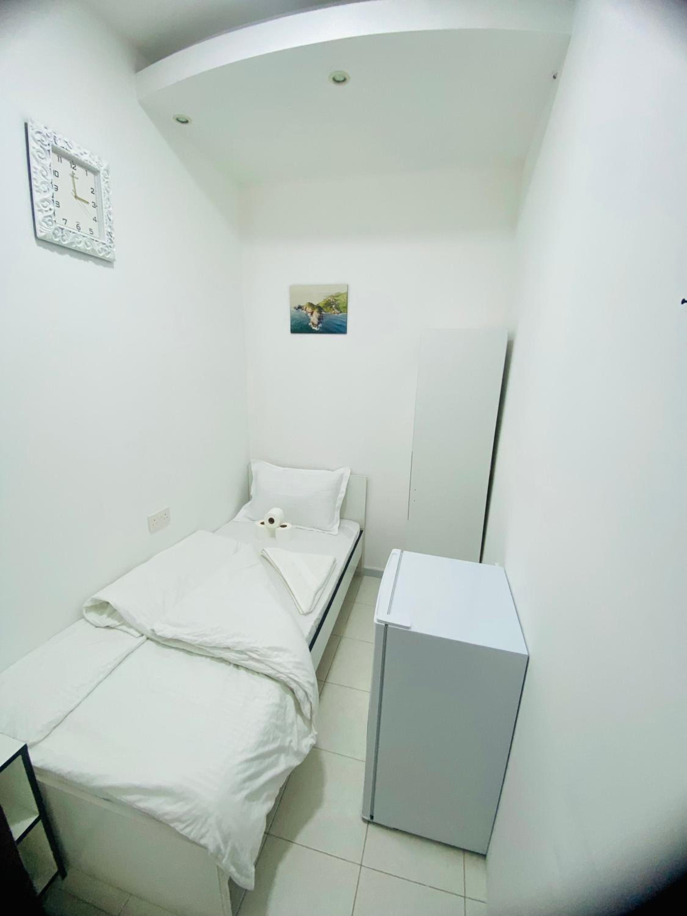 Low Priced New Residential Rooms for rent in Dubai near DAFZA Metro Station