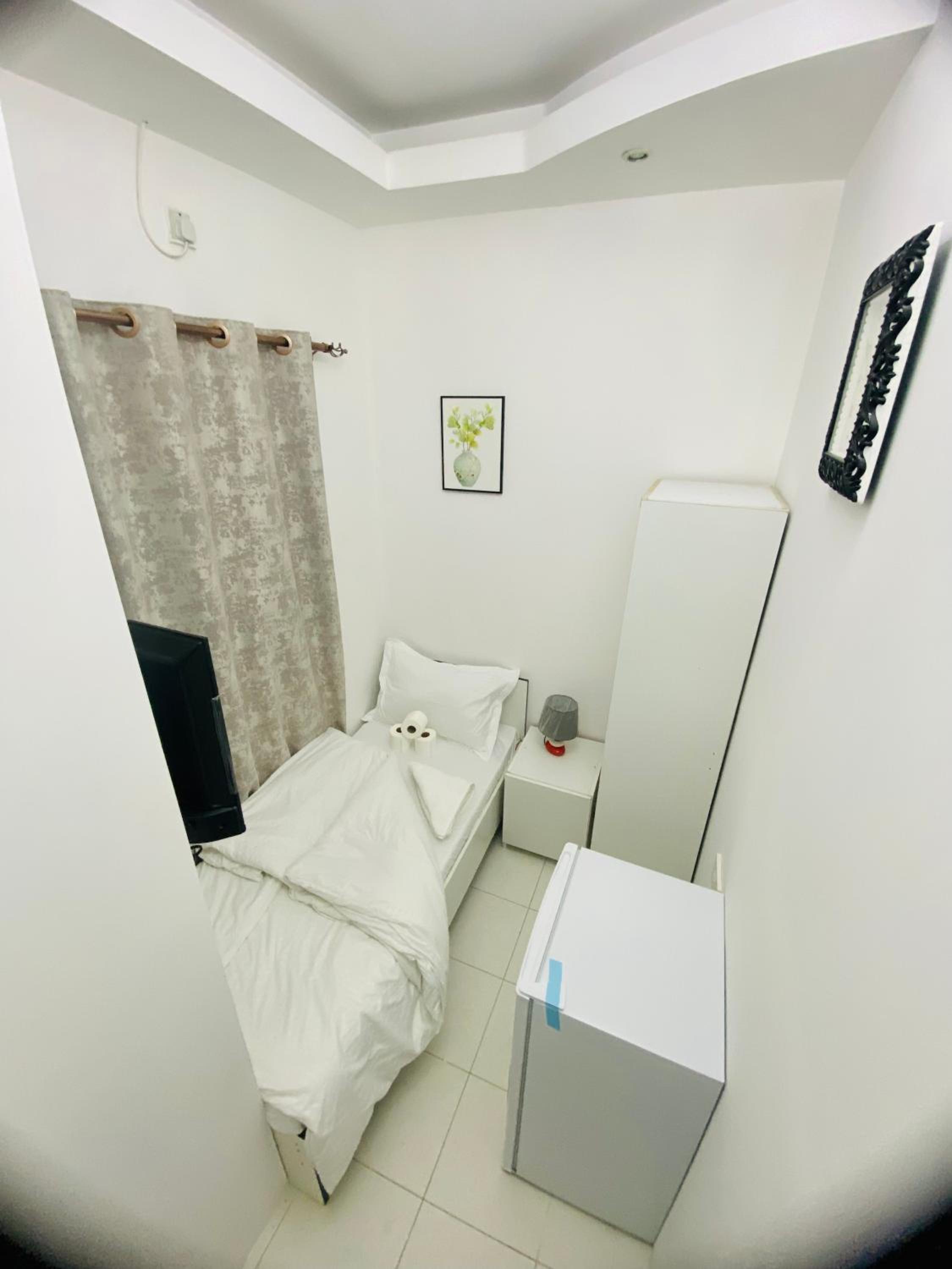 Low Priced New Residential Rooms for rent in Dubai near DAFZA Metro Station