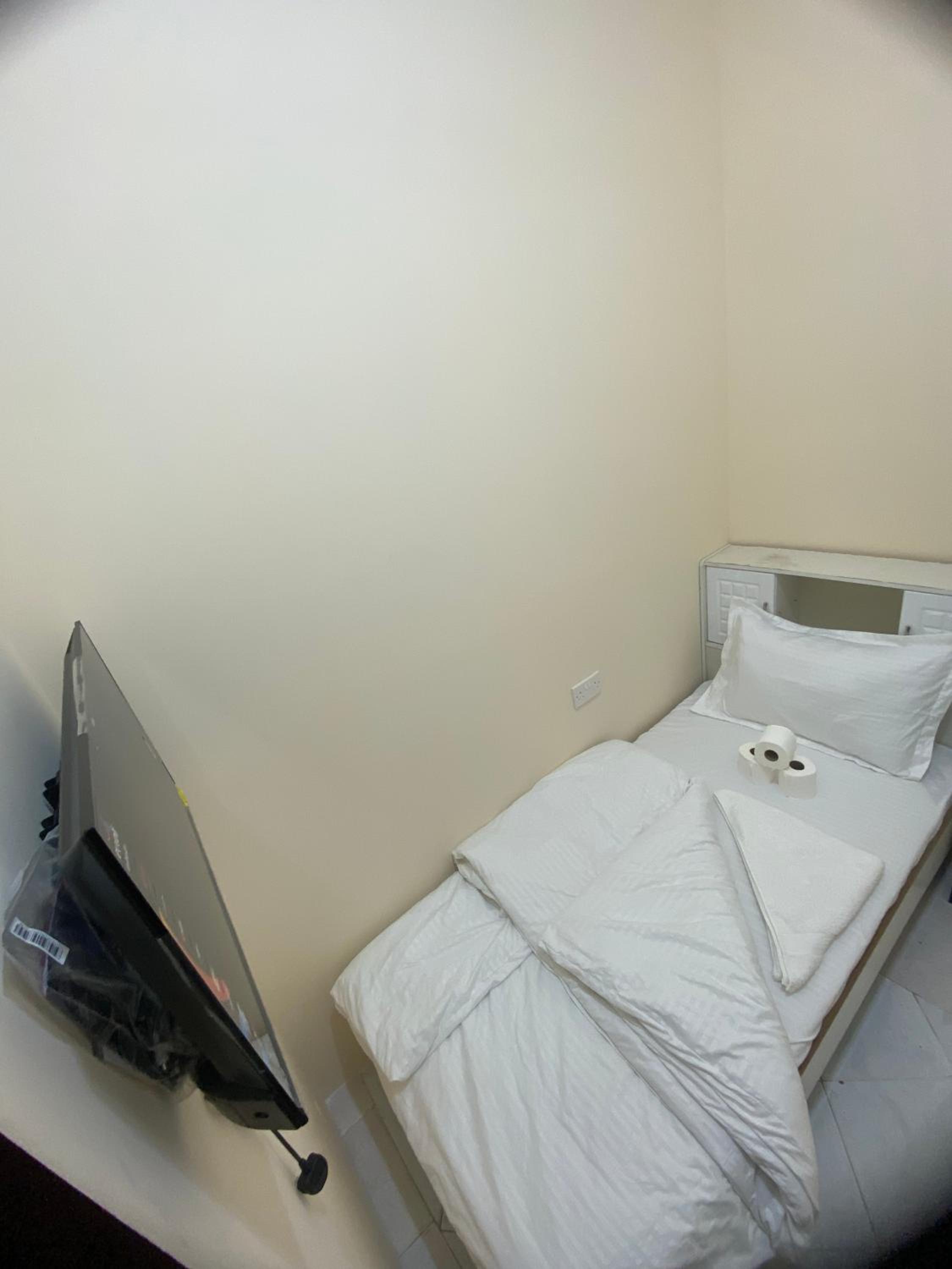 Low Priced New Residential Rooms for rent in Dubai near DAFZA Metro Station