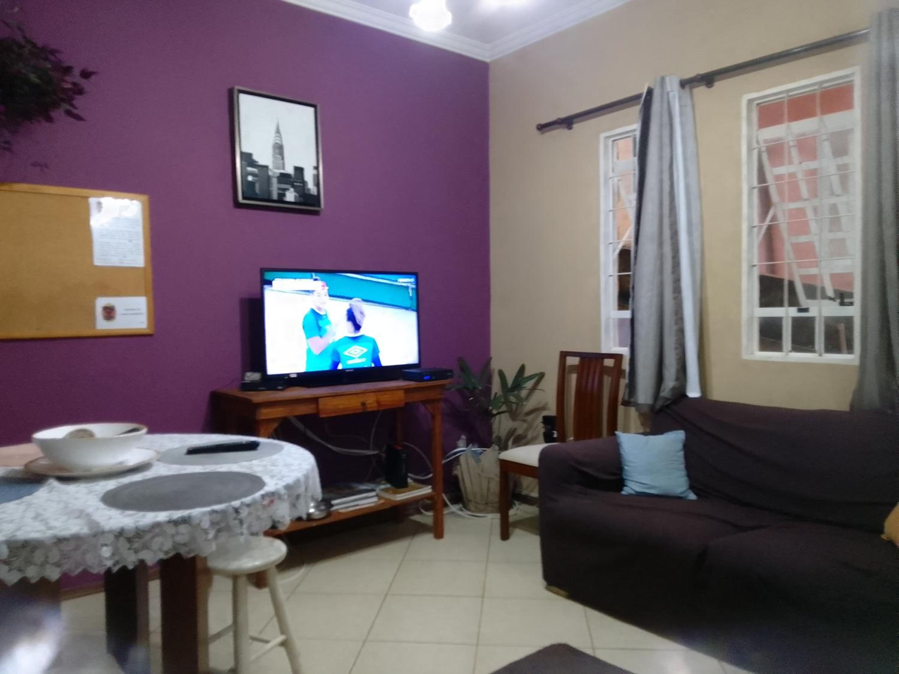 Hospedagem Maria Joana