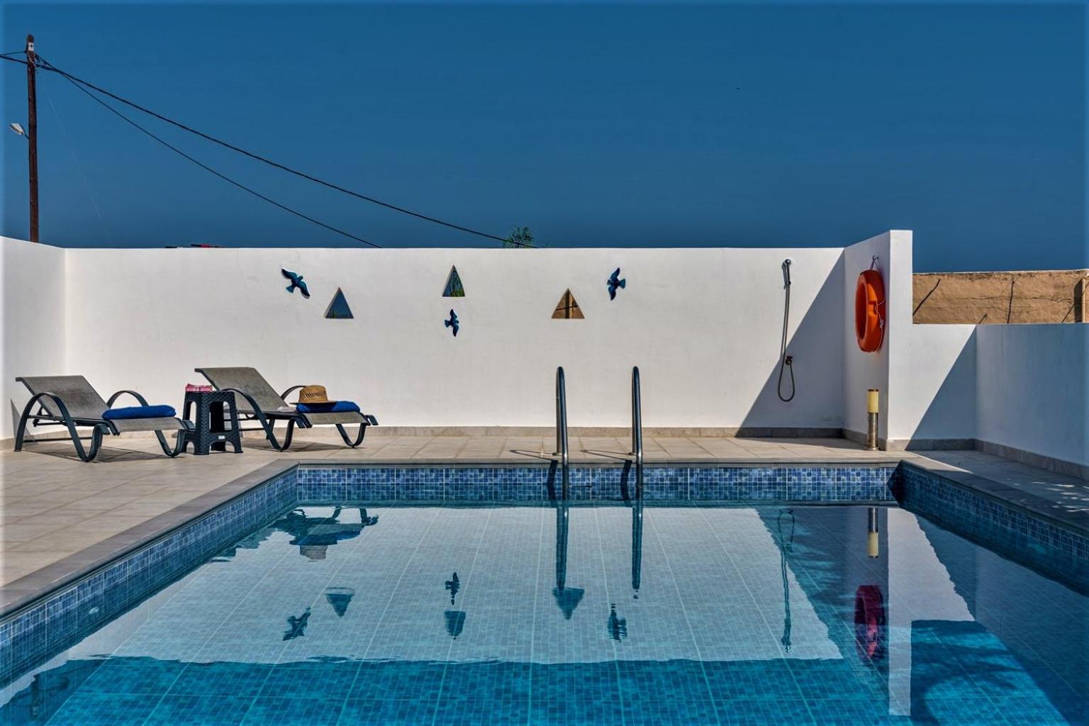 Xenos Villa 4 - Luxury Villa With Private Swimming Pool Near The Sea