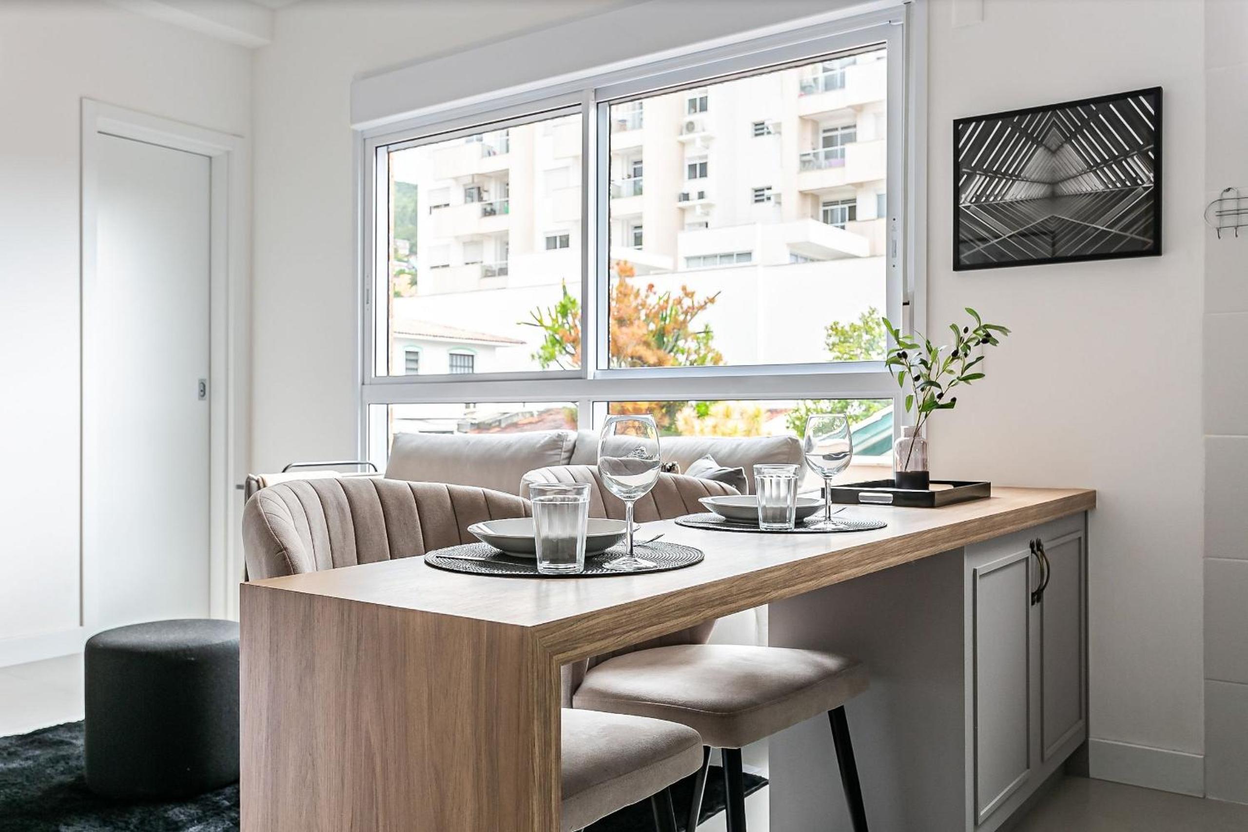 Apartamentos completos ao lado da UFSC