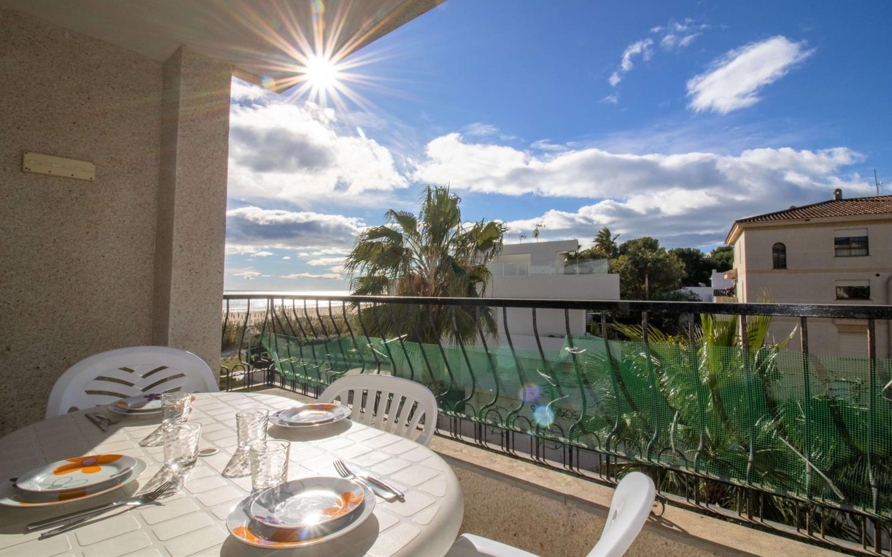 Primera línea Playa Cargador - Playamar 1021 - ALBERT VILLAS view 2