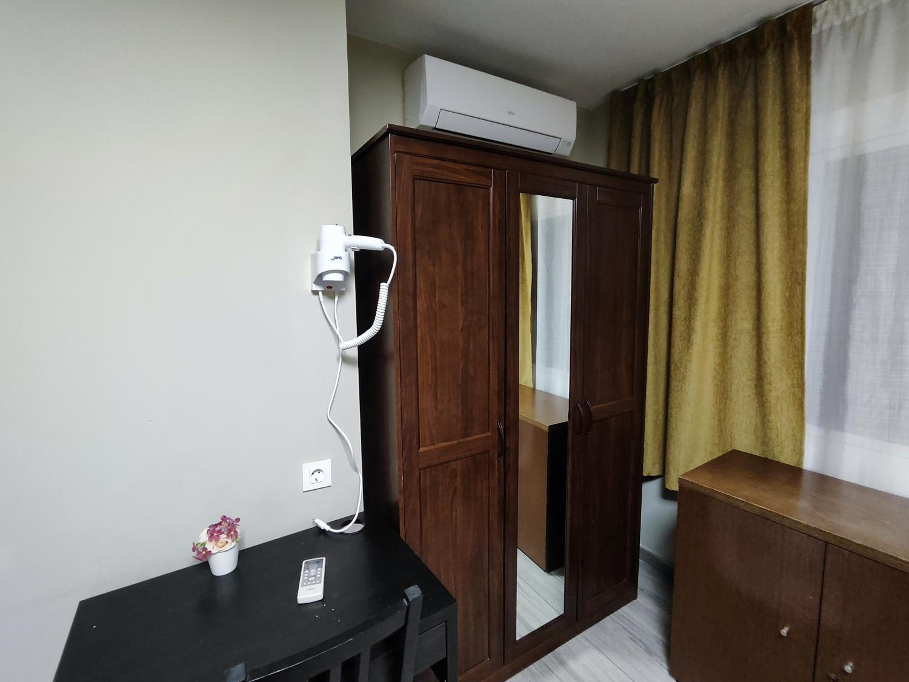 Hostal LIWI