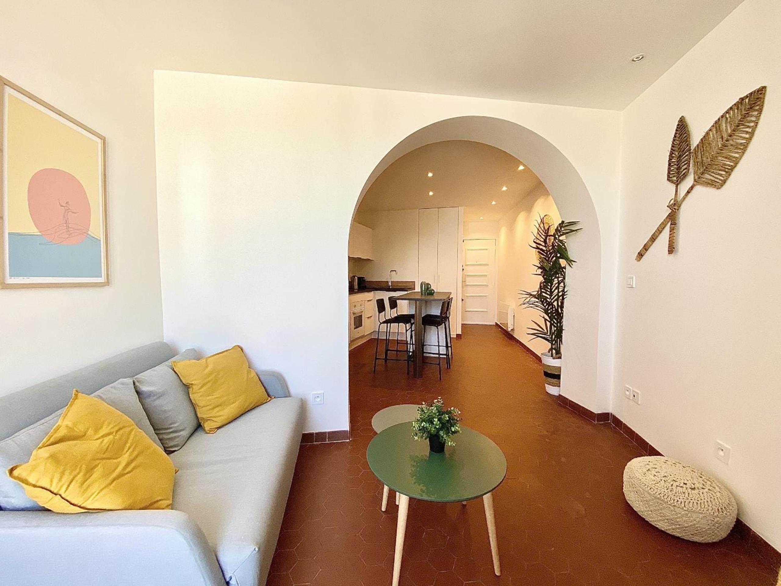 Sablettes Beach photo 4
