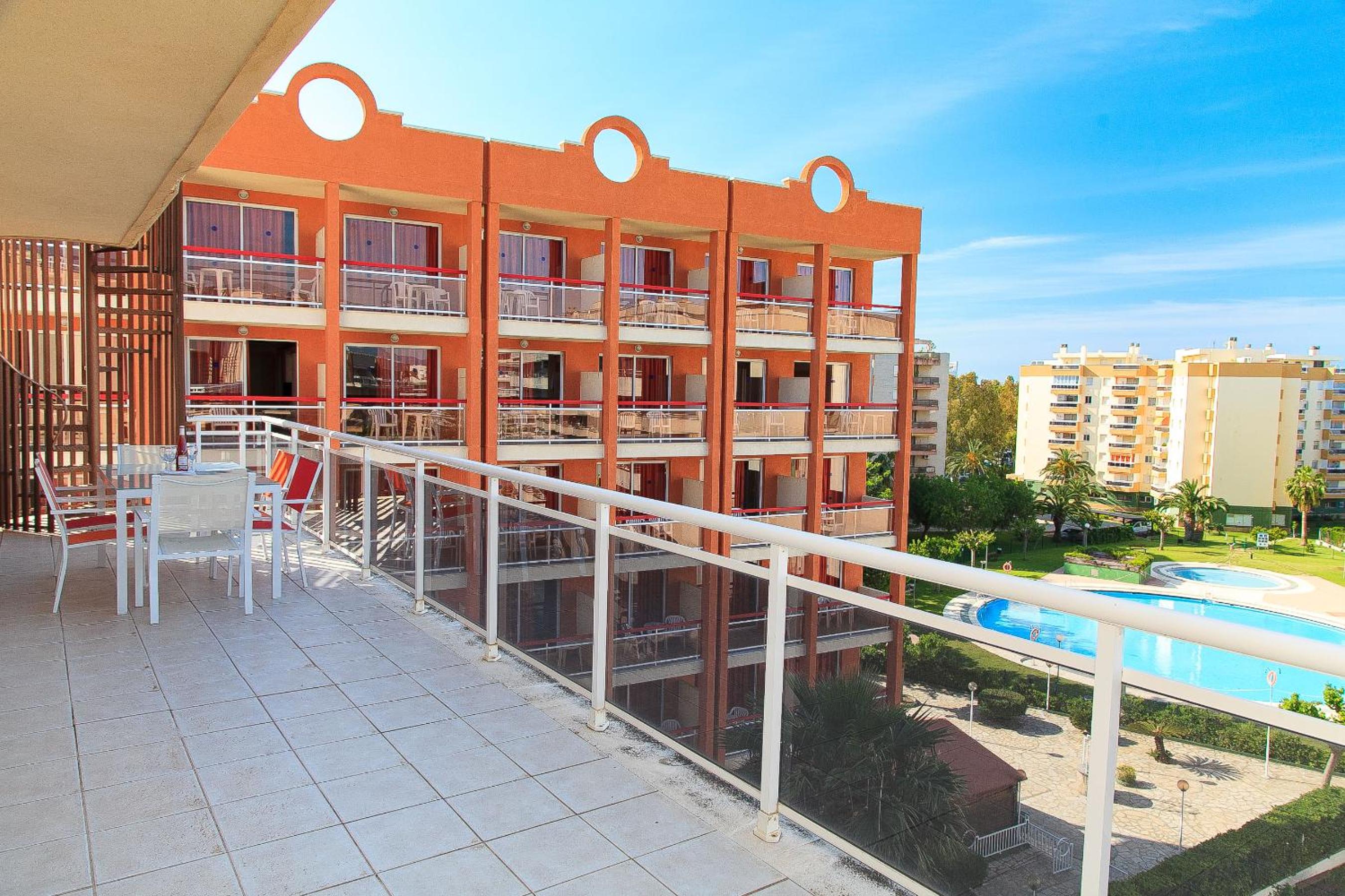 UHC Ventura Park Apartments