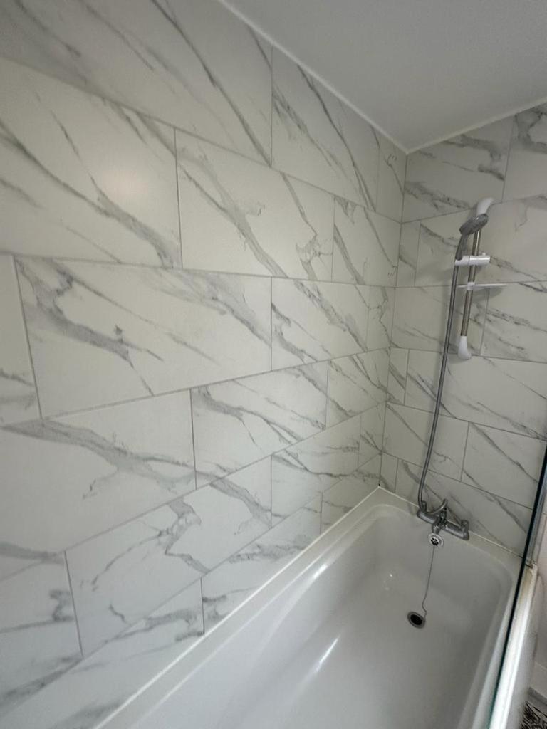 3 Bedroom House For Corporate Stays in Kettering