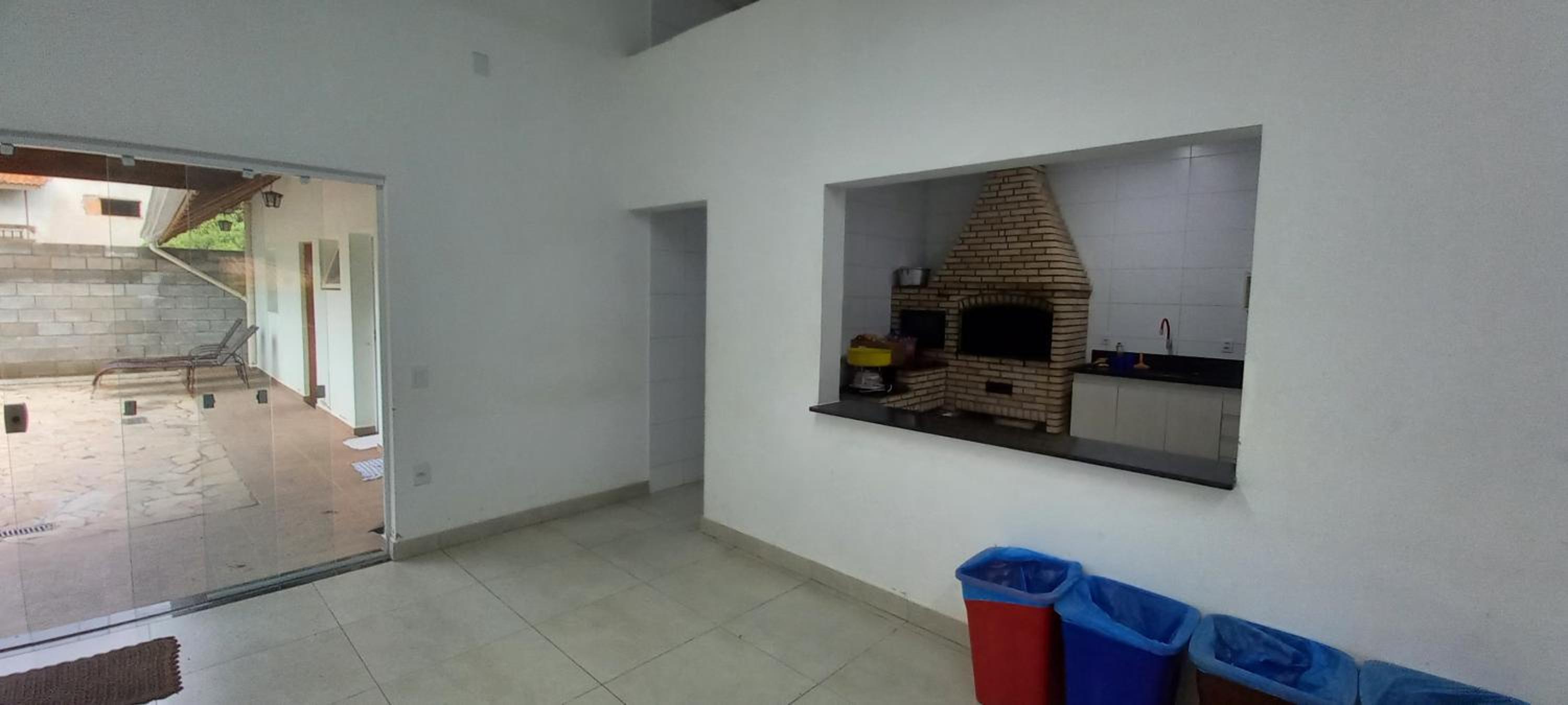Chácara com Piscina-JundiaÍ SP
