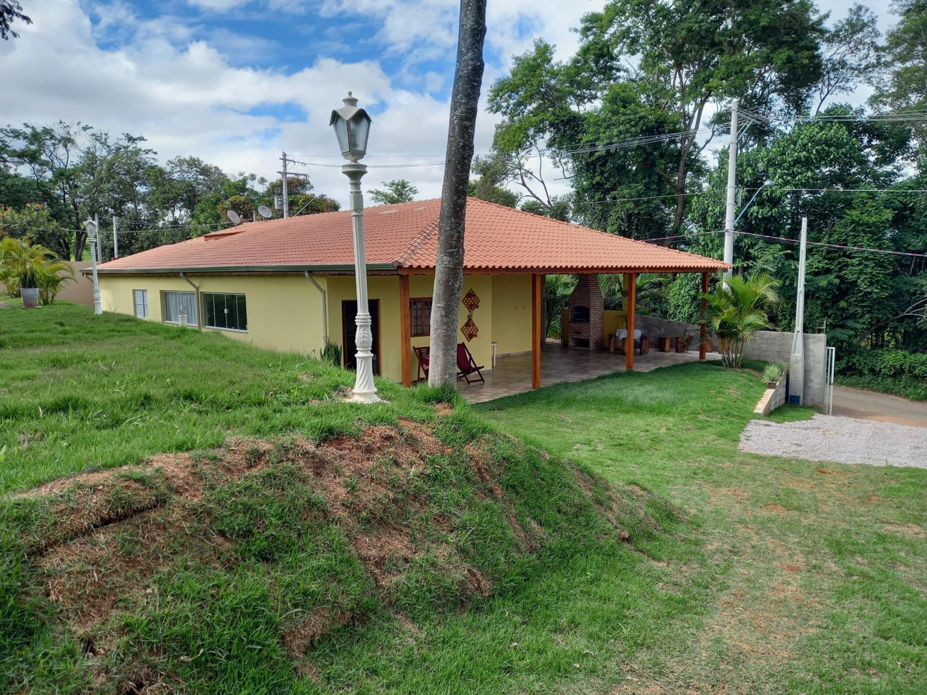 Chácara com Piscina-JundiaÍ SP