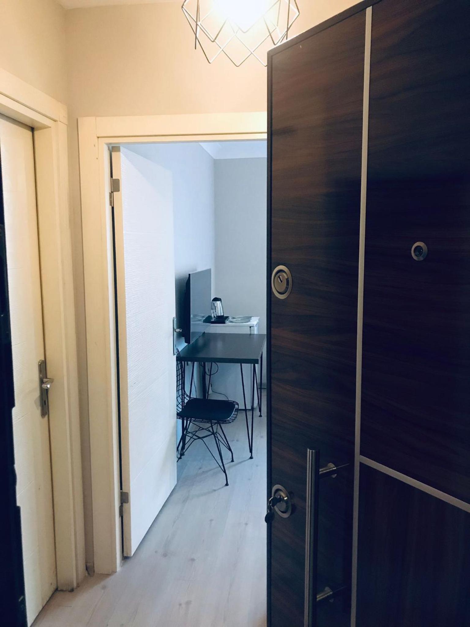 06ev Rental House