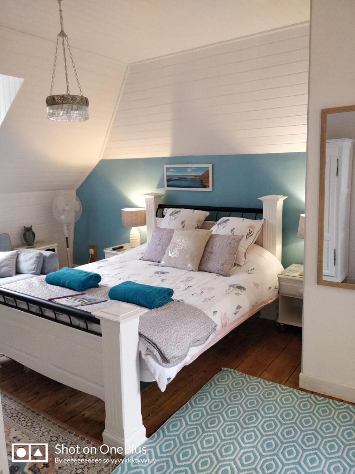 Maison Papillons view 2