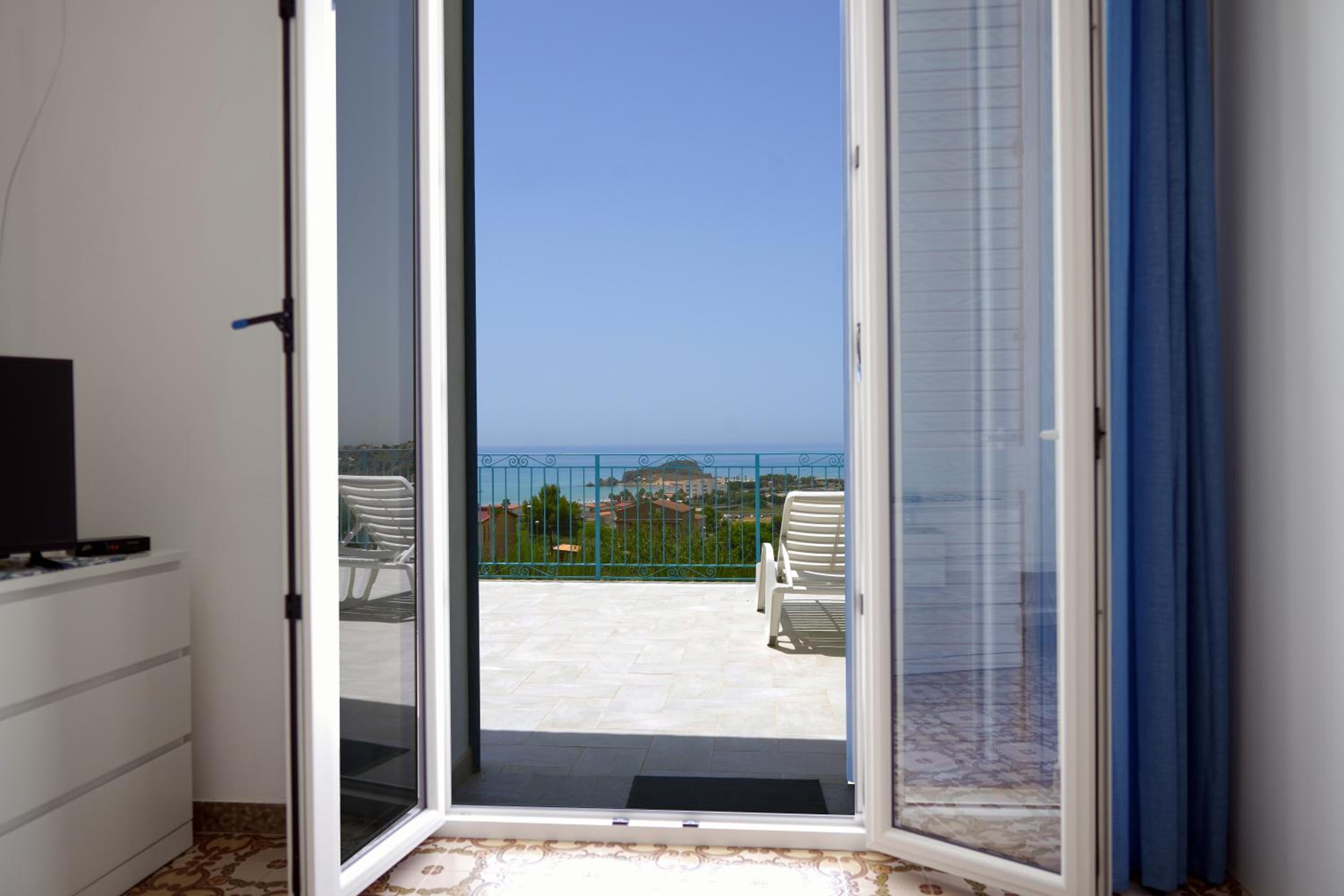 Sole Mare - Casa Vacanze Chiavarello