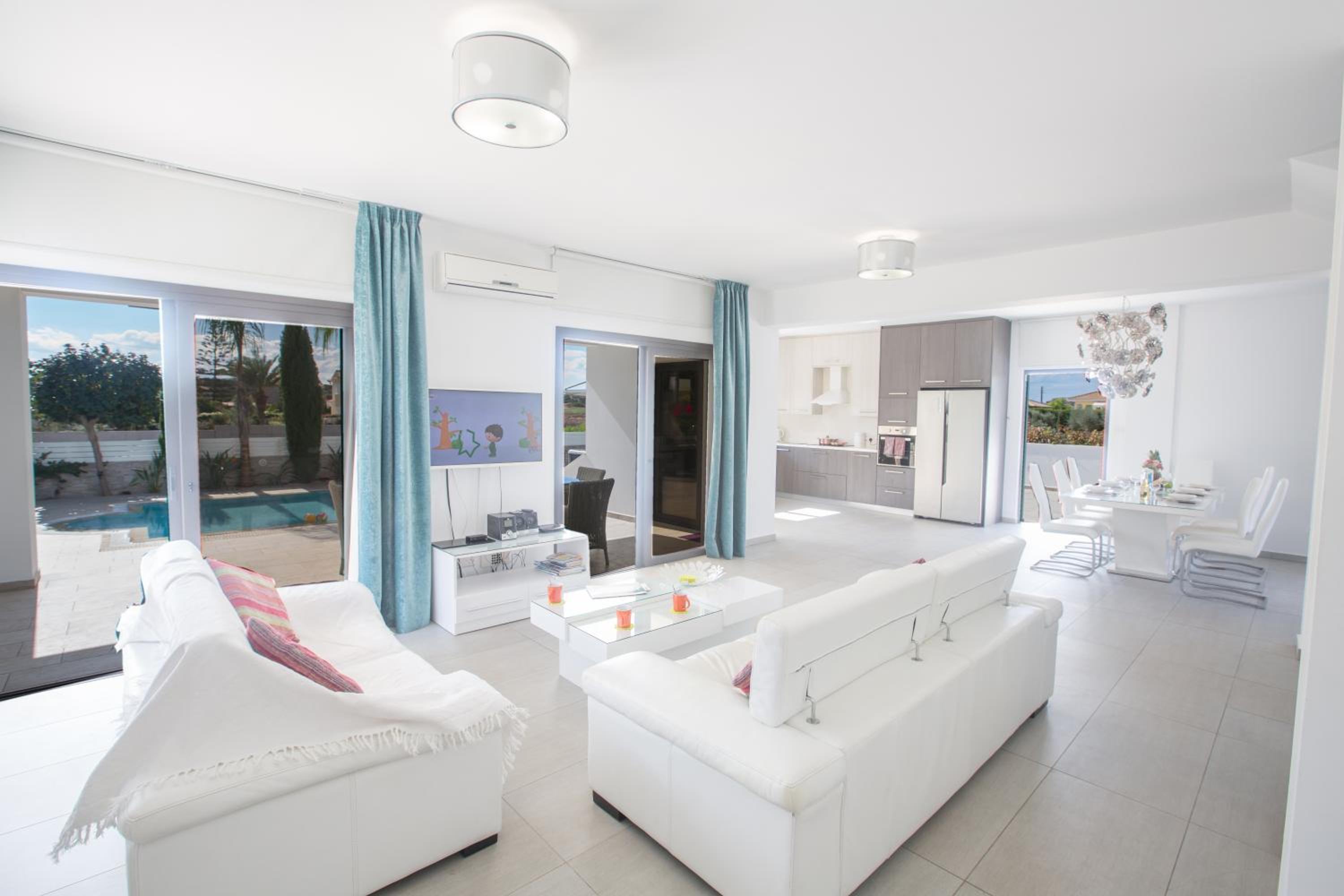 Protaras Holiday Villa De2