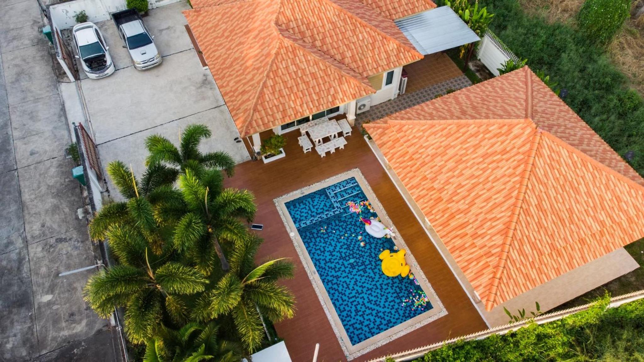 The Legacy Huahin Pool Villa