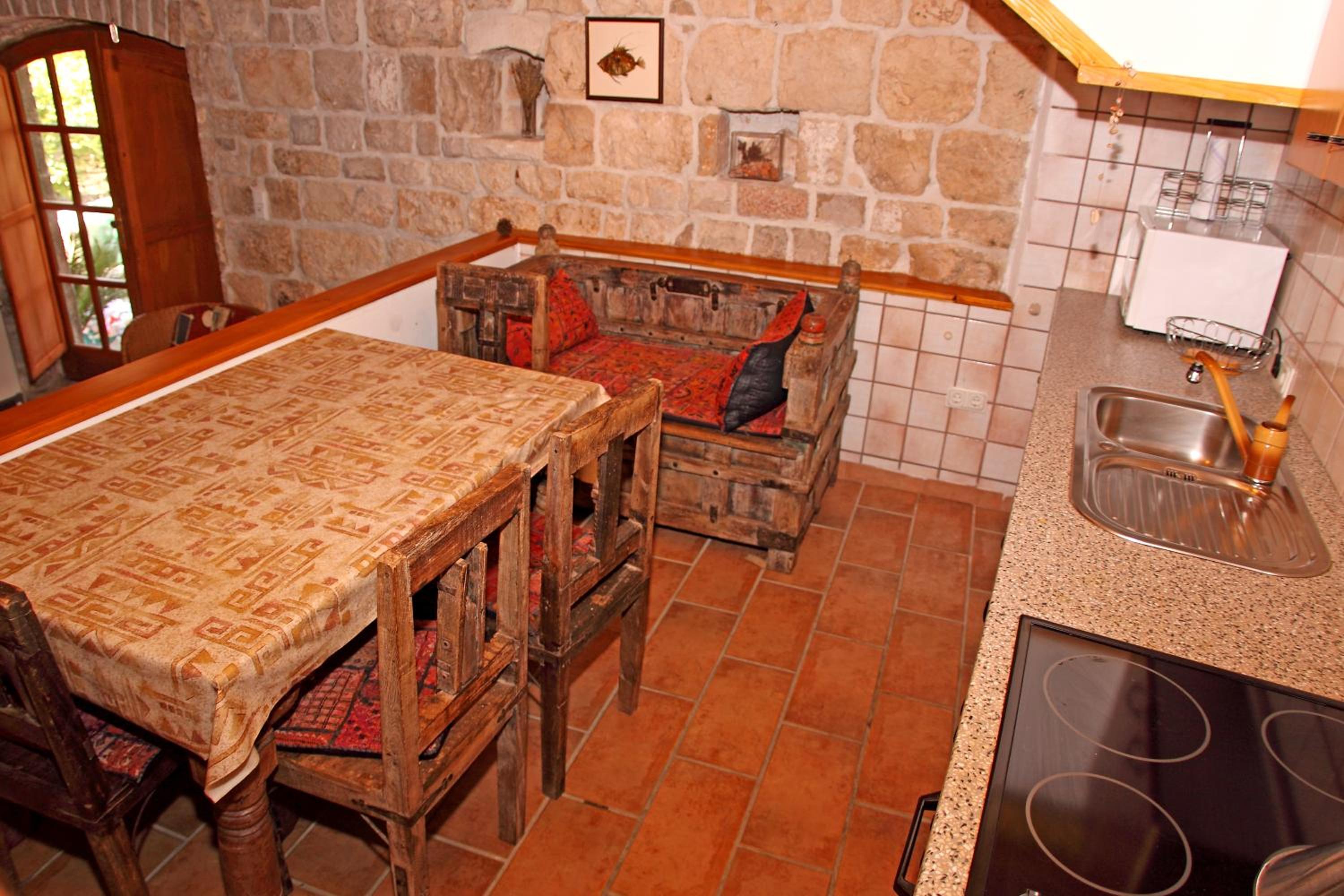 Photo 31