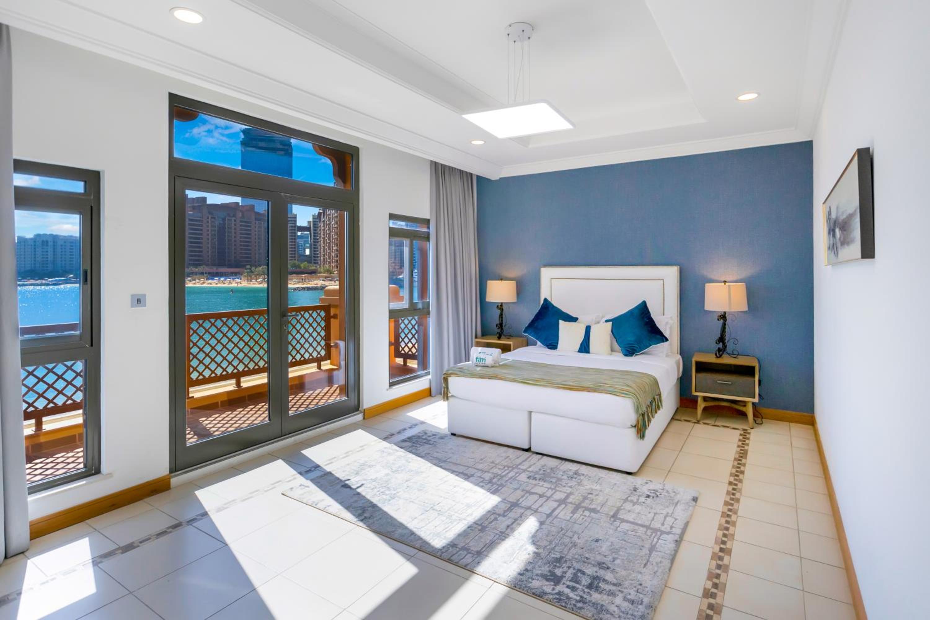 FAM Living - Palm Jumeirah - Beach Villas with Private Pool