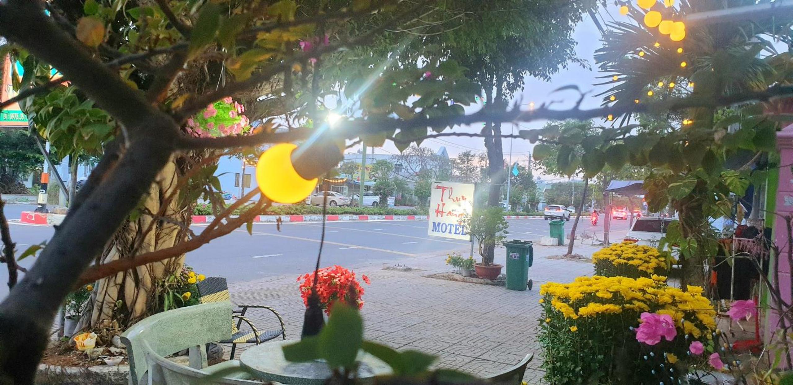 Thuy Hang Motel view 2
