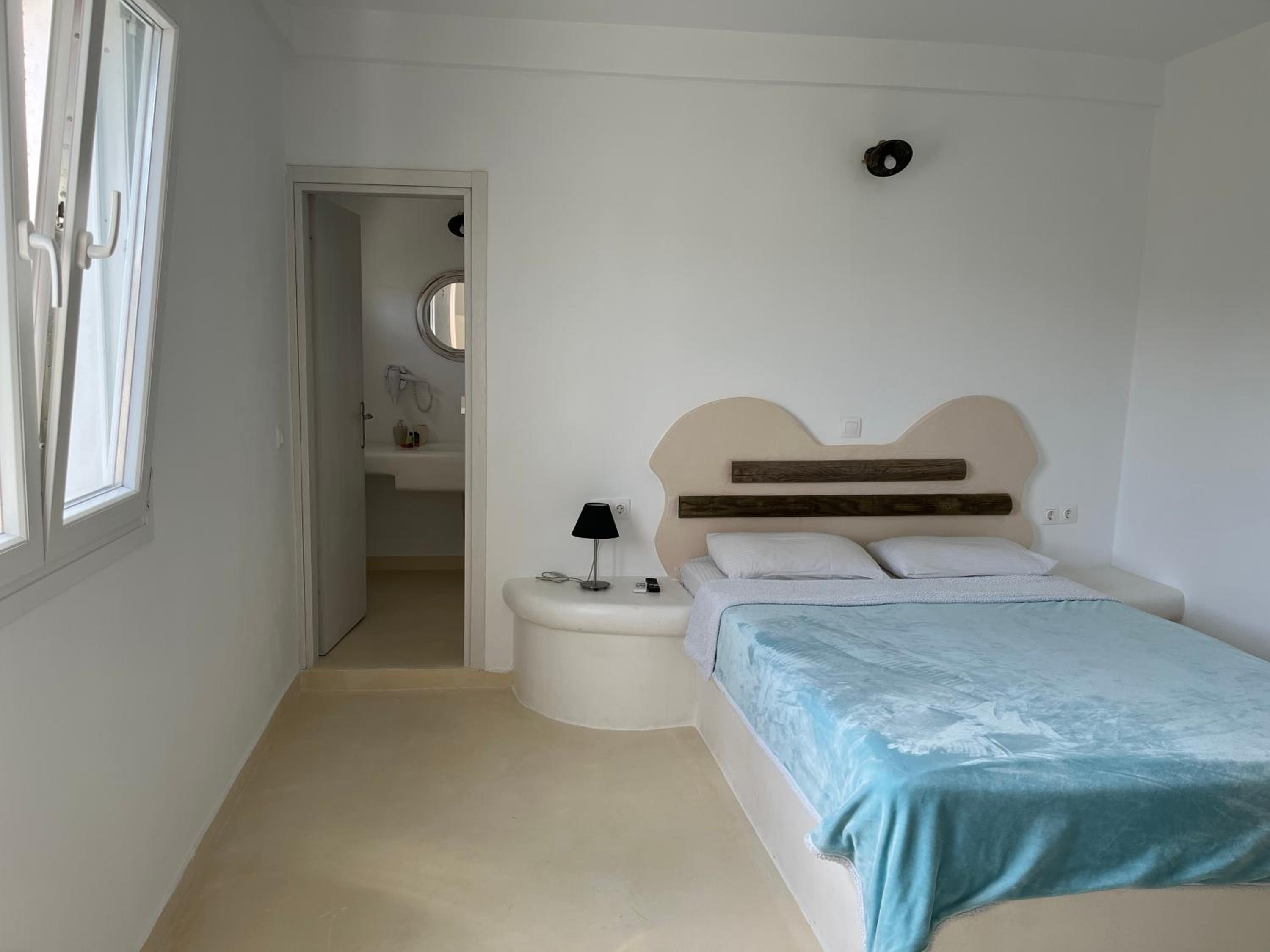 Sakas Residences