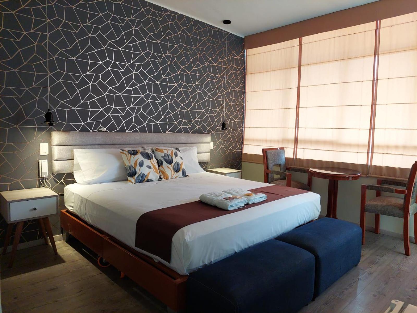Hostal Atenea
