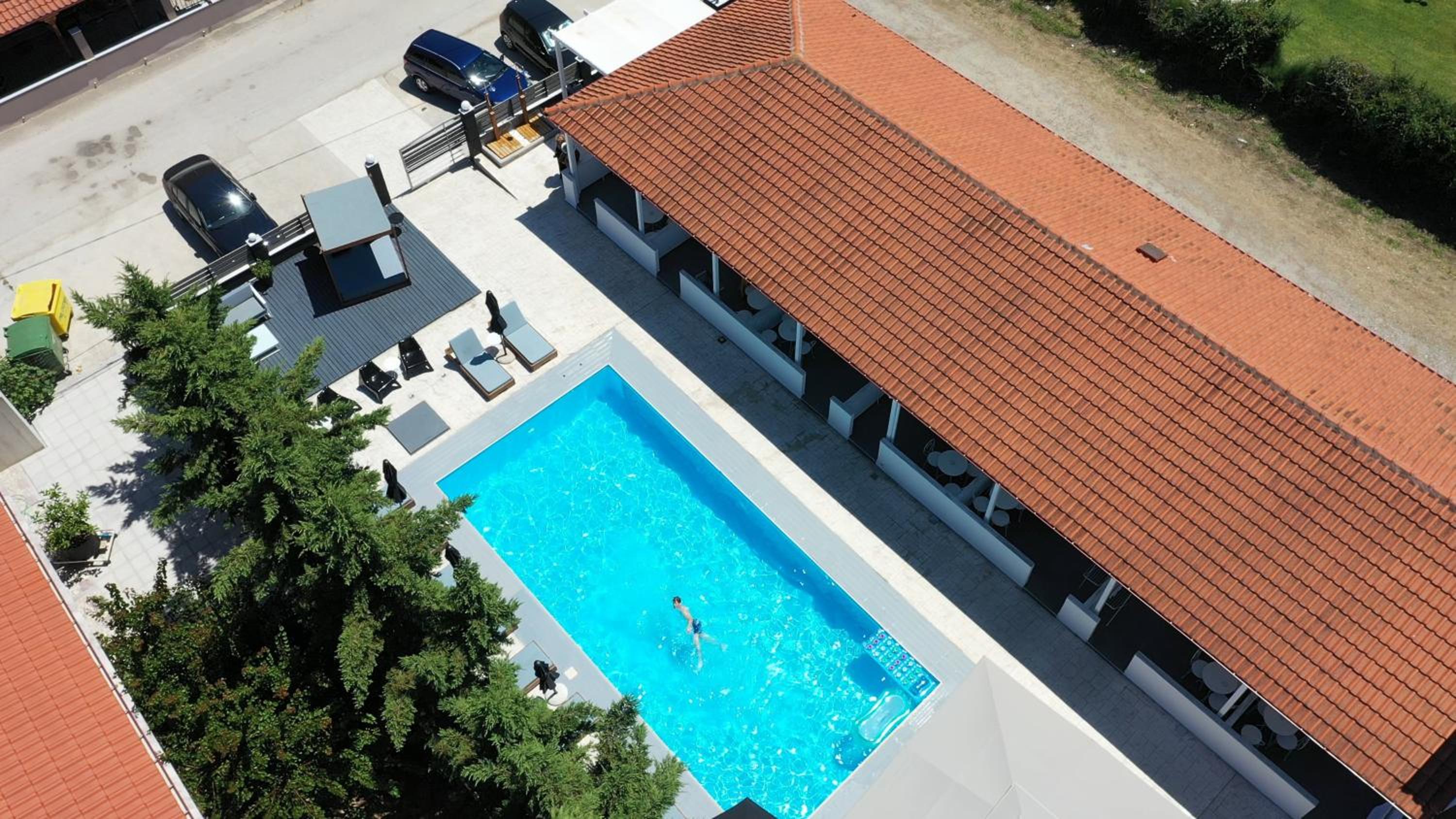 Philoxenia Suites