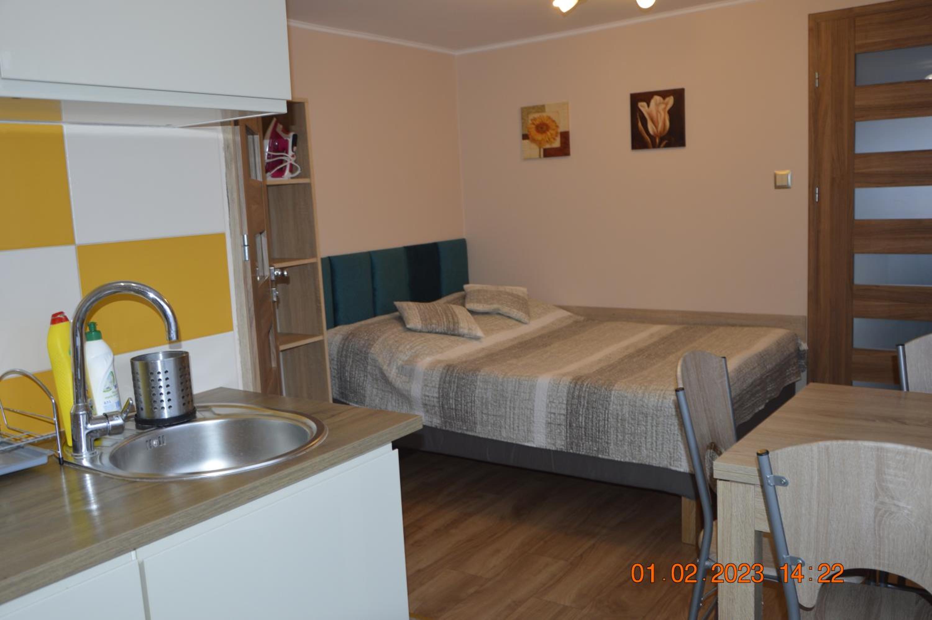Apartamenty i pokoje u Kryni view 3