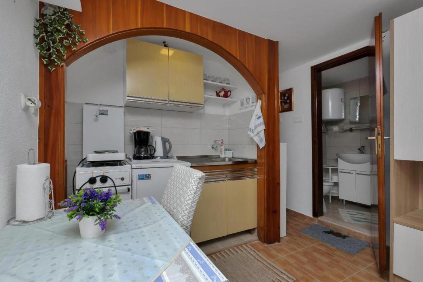 Sun&Sea studio apartment for 2 view 4