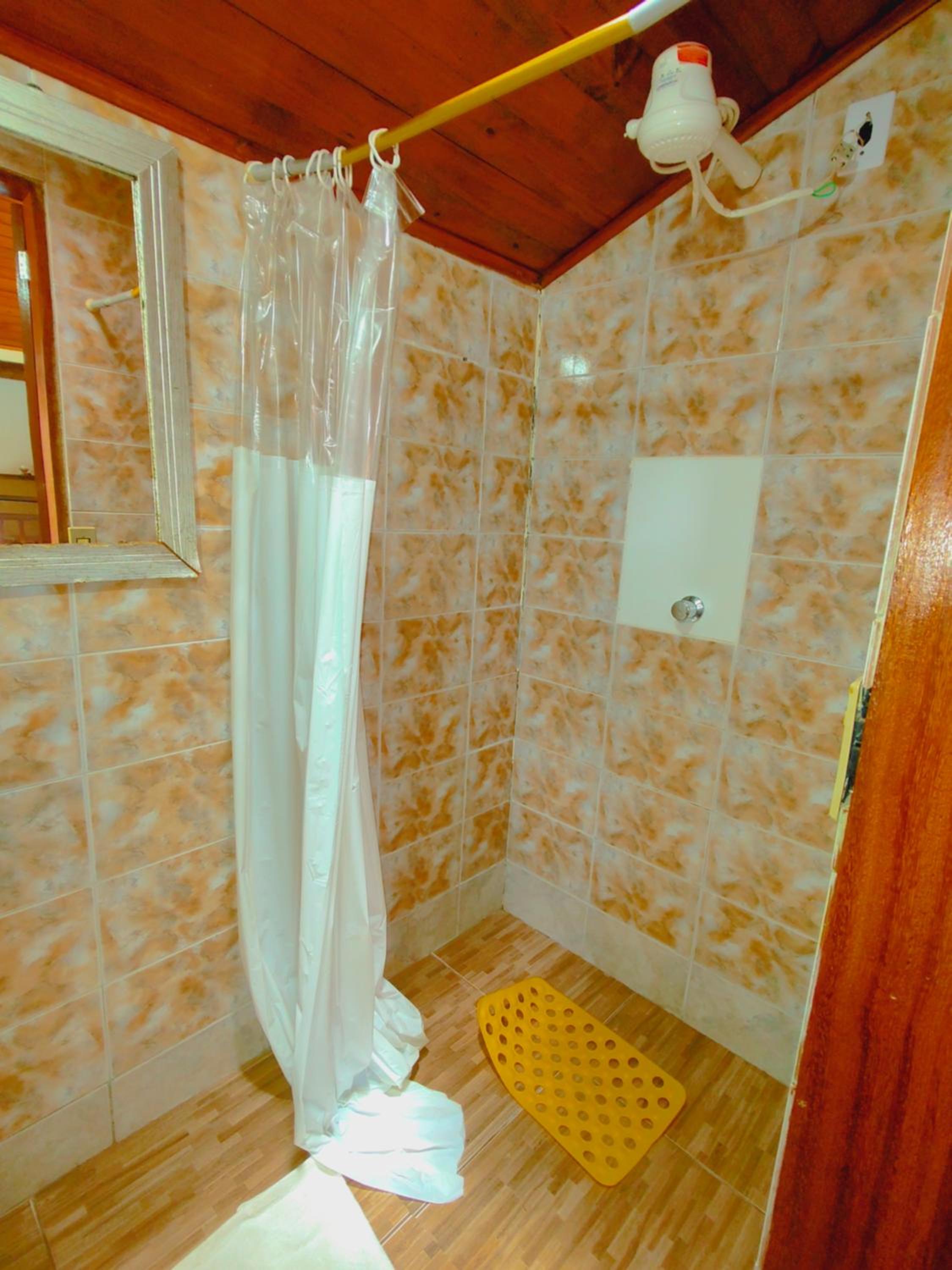 Quarto Maringá Minas