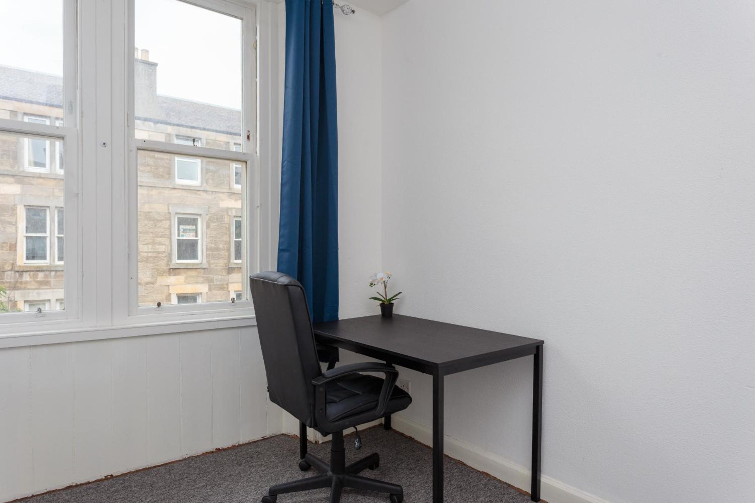 Fountain Park Apartment 1bed view 2